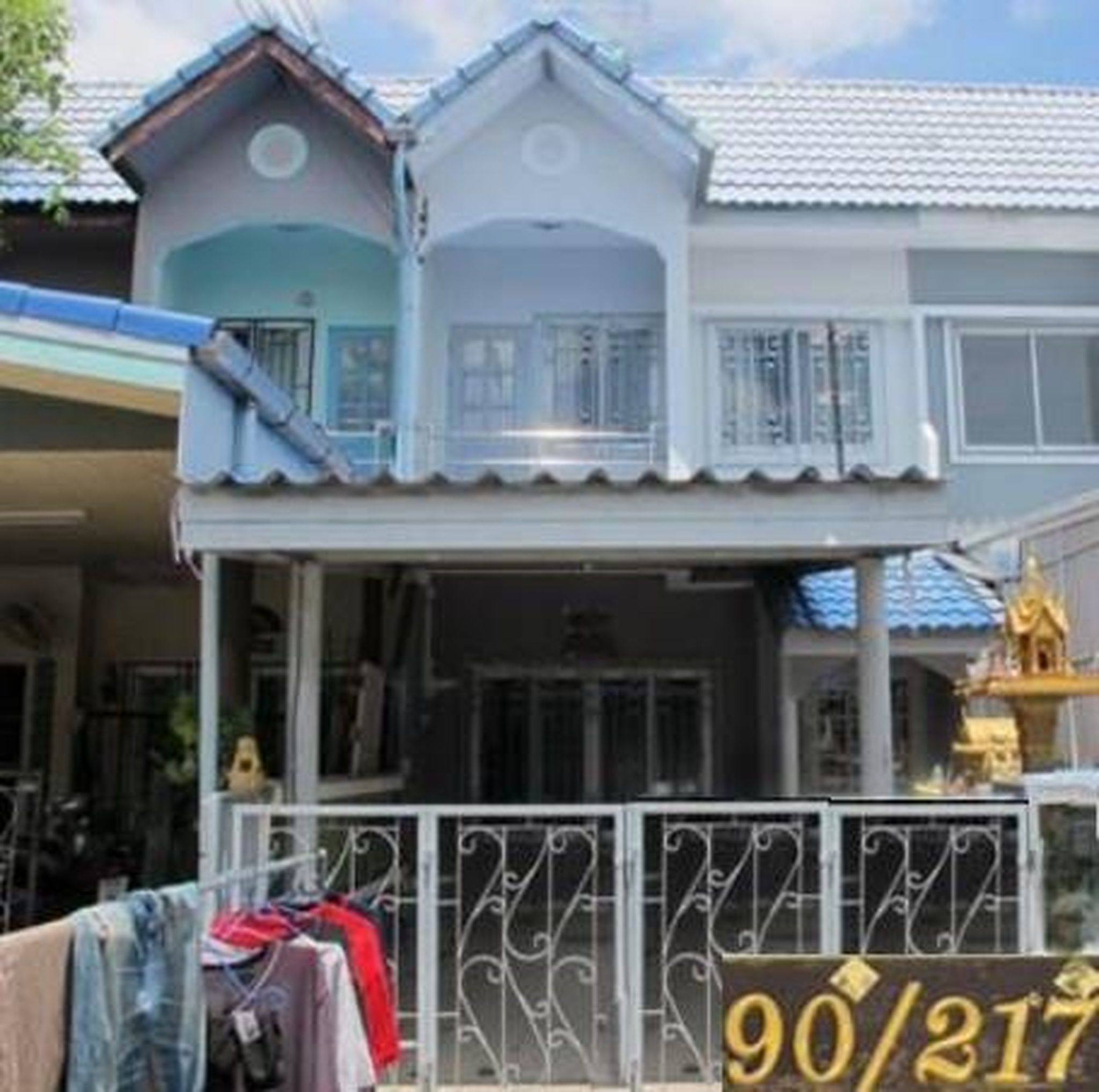 ทรัพย์สถาบันโดย GHB ทาวน์เฮาส์ อยู่เจริญโครงการ 3