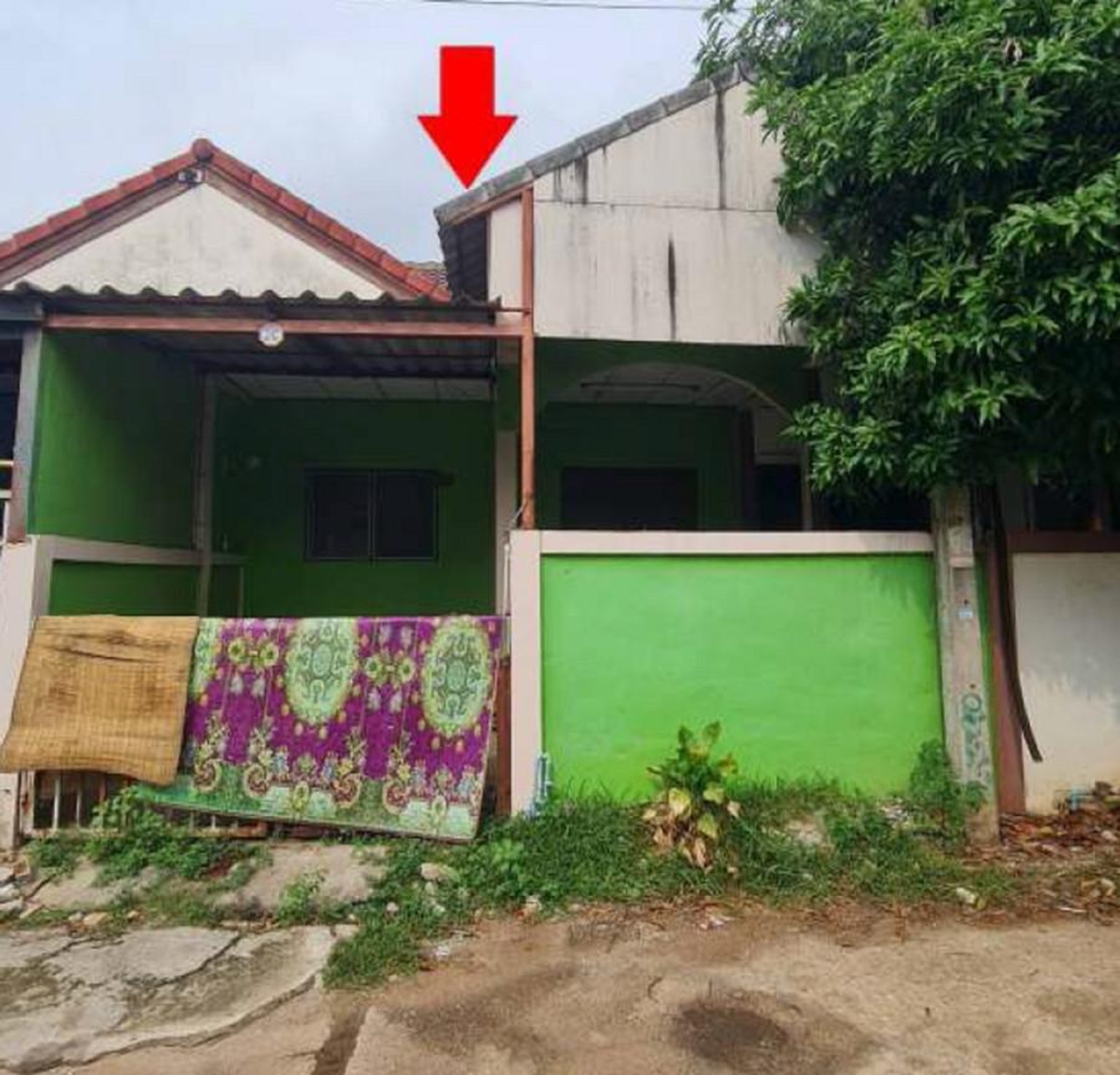 ทรัพย์สถาบันโดย GHB ทาวน์เฮาส์ นิวเวิลด์