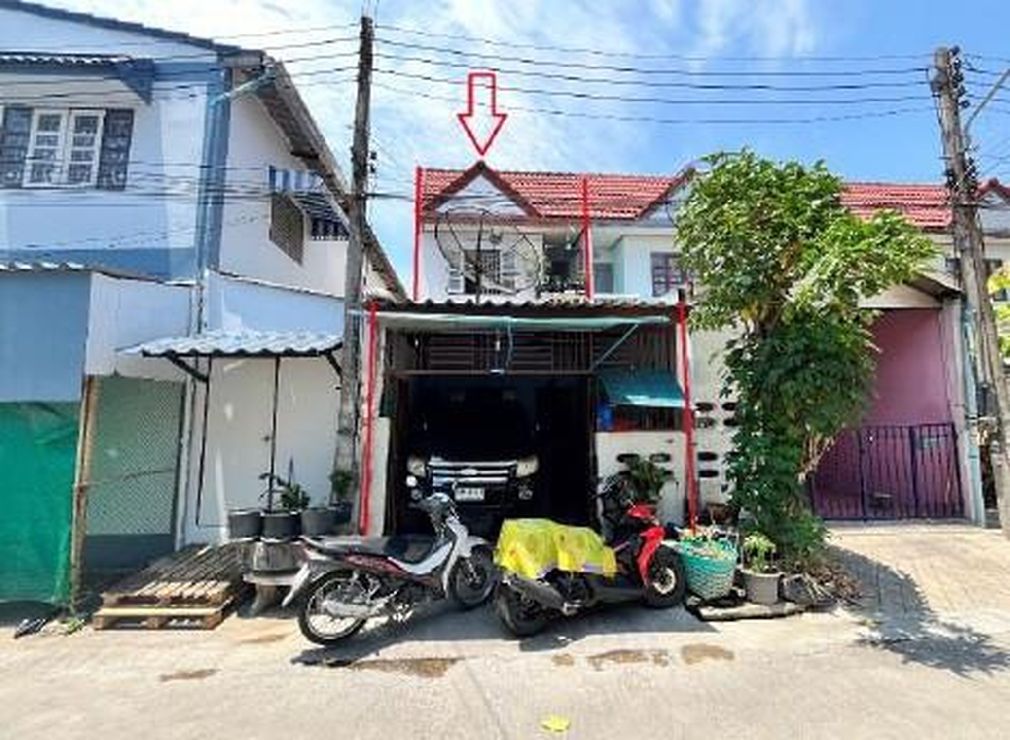 ทรัพย์สถาบันโดย GHB ทาวน์เฮาส์ ฟ้าใสวิลล์
