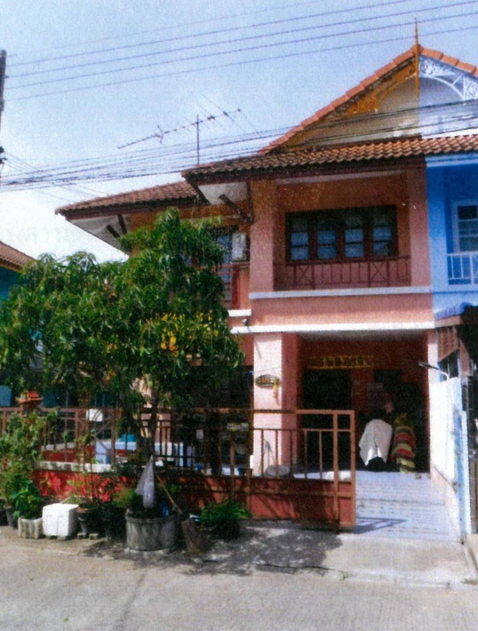 ทรัพย์สถาบันโดย GHB ทาวน์เฮาส์ พฤกษา 9