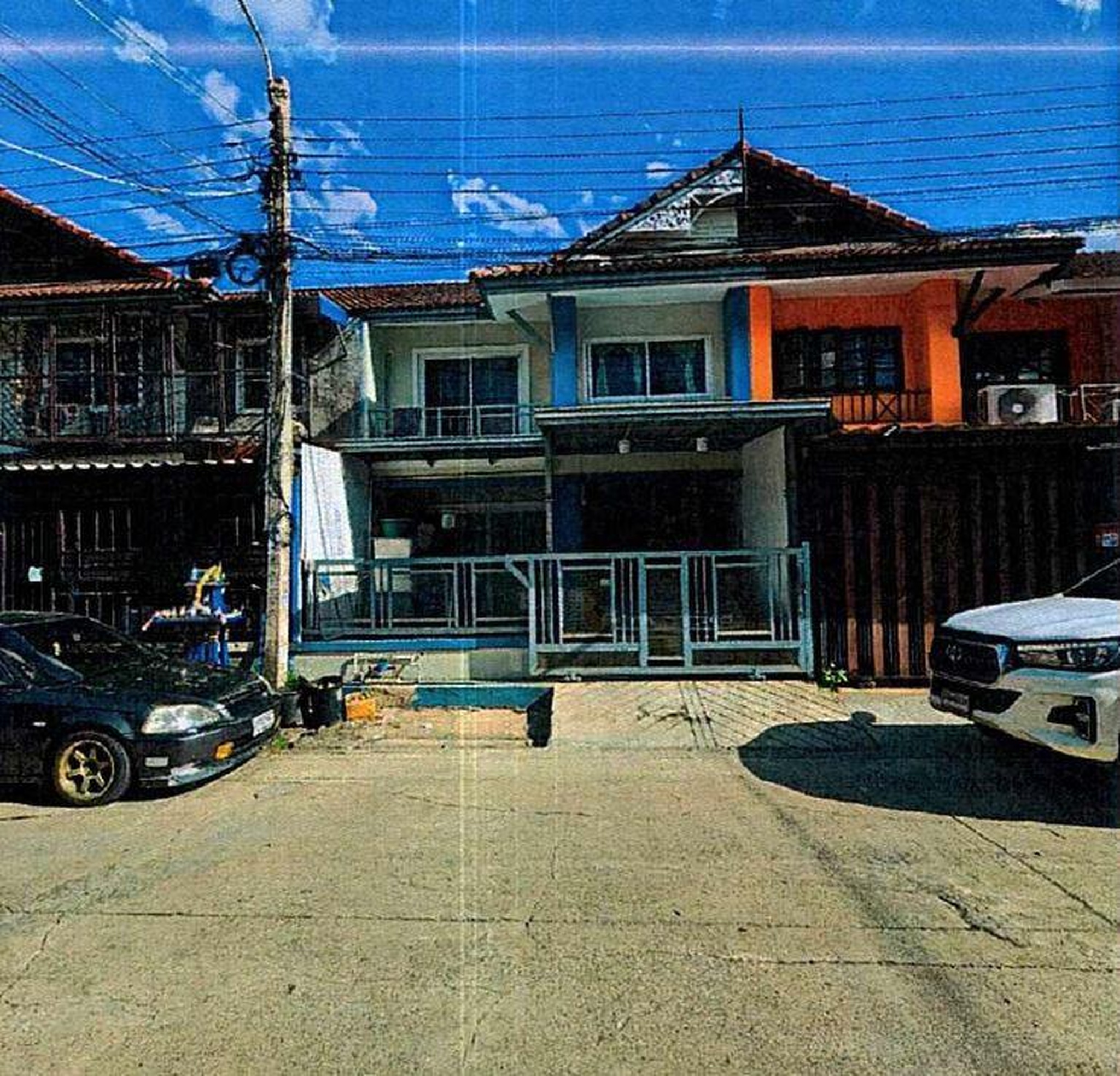 ทรัพย์สถาบันโดย GHB ทาวน์เฮาส์ พฤกษา 3