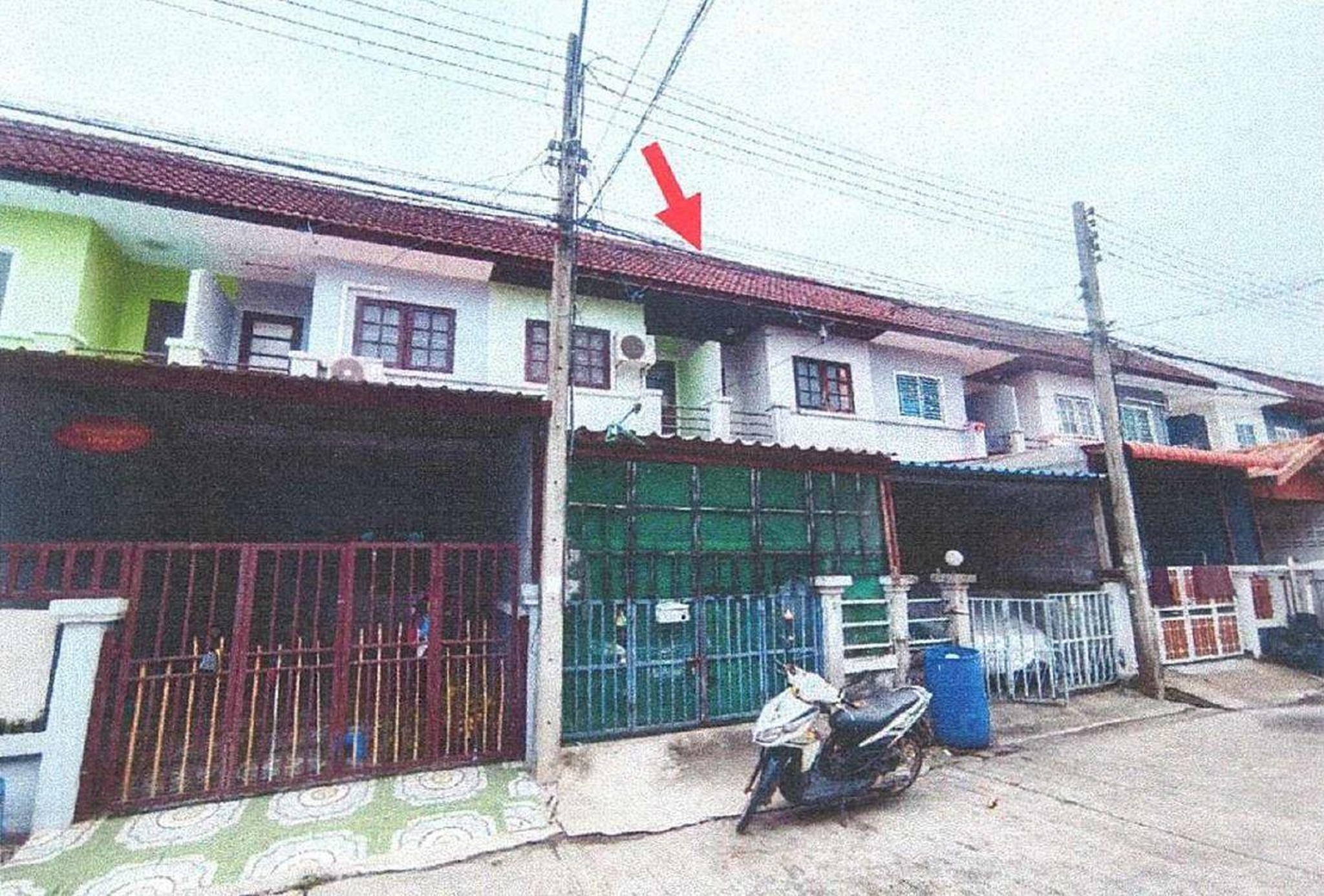 ทรัพย์สถาบันโดย GHB ทาวน์เฮาส์ ฉัตรไพลิน ลาดหลุมแก้ว (Chatrapailin Latlumkaew)