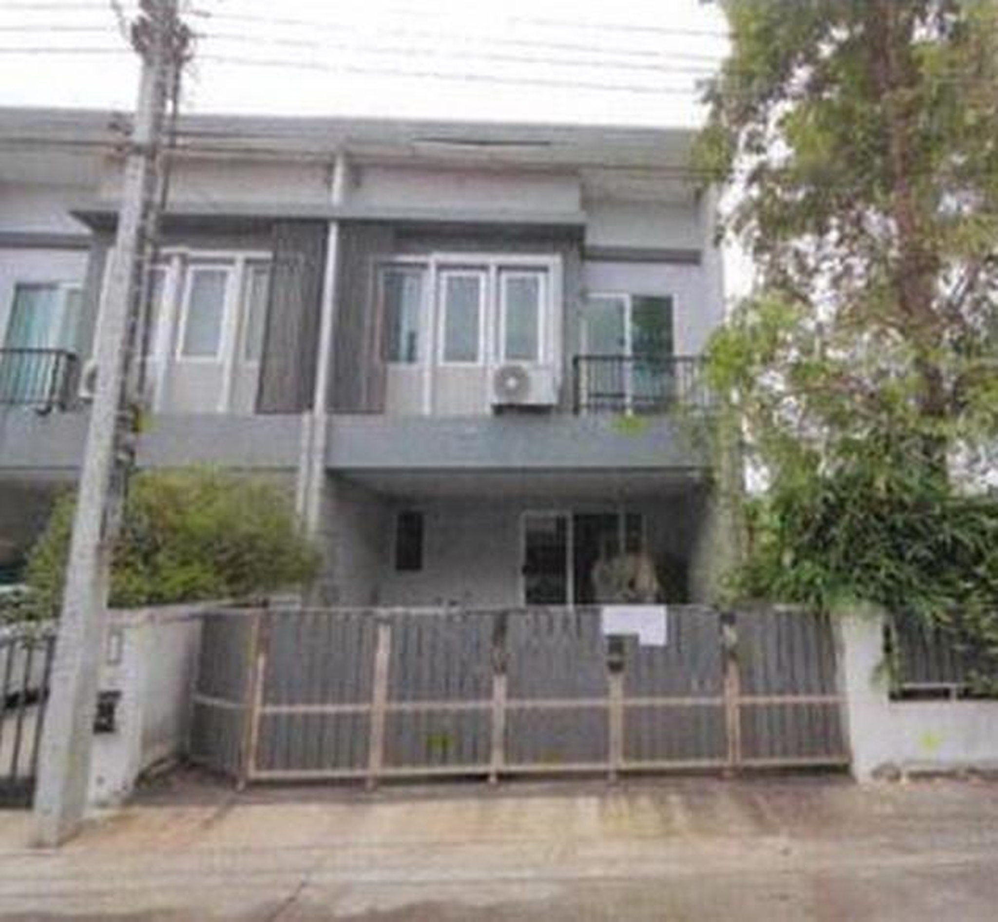 ทรัพย์สถาบันโดย GHB ทาวน์เฮาส์ ชวนชื่นทาวน์แก้วอินทร์-บางใหญ่