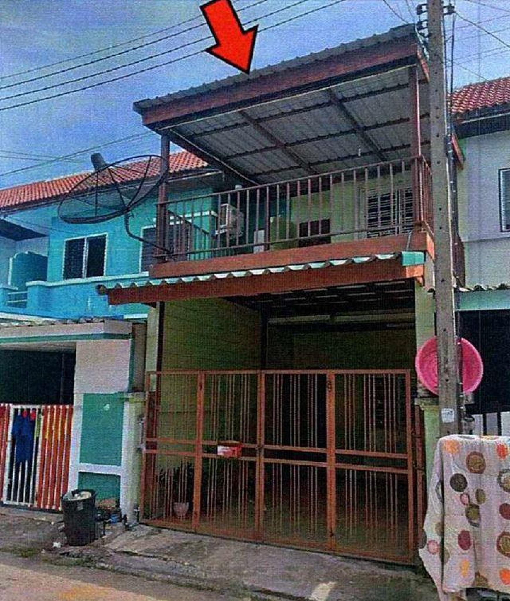 ทรัพย์สถาบันโดย GHB ทาวน์เฮาส์ ฉัตรไพลิน ลาดหลุมแก้ว (Chatrapailin Latlumkaew)