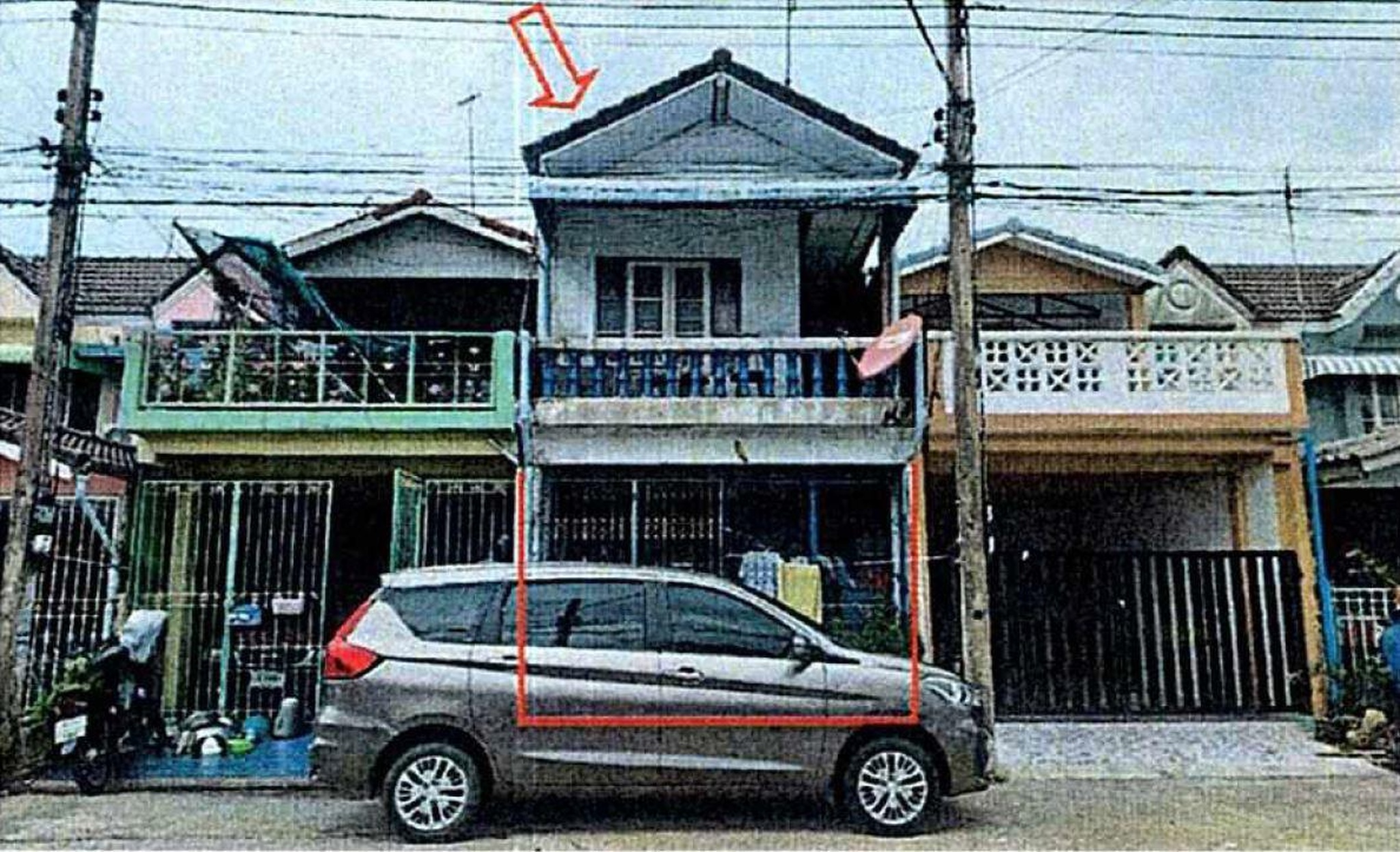 ทรัพย์สถาบันโดย GHB ทาวน์เฮาส์ หมู่บ้านรุ่งเรืองเฮ้าส์ โครงการ 1 (Roong Rueang House 1)