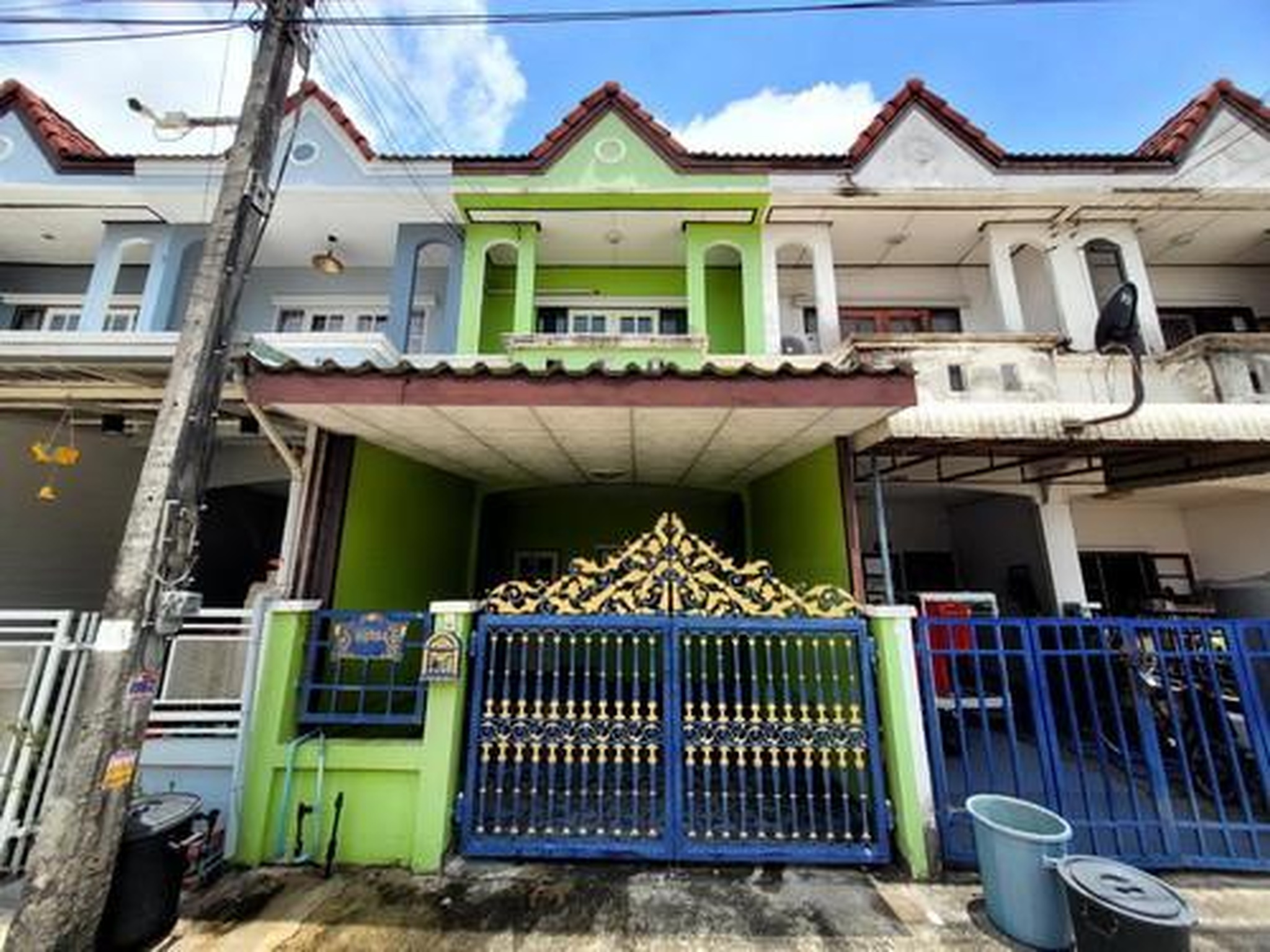 ทรัพย์สถาบันโดย GHB ทาวน์เฮาส์ บ้านฟ้ารังสิต คลอง 4 (Baan Fah Rangsit Klong 4)