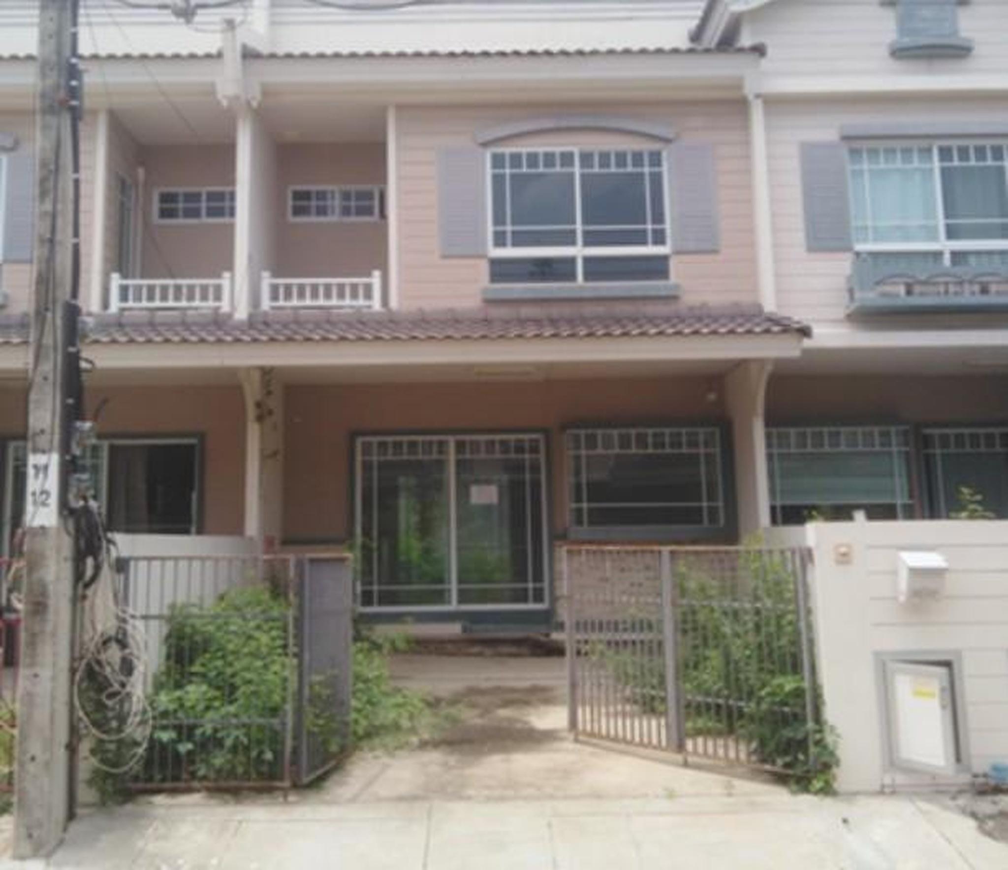 ทรัพย์สถาบันโดย GHB ทาวน์เฮาส์ วิลลาจจิโอบางนา (Villaggio Bangna)