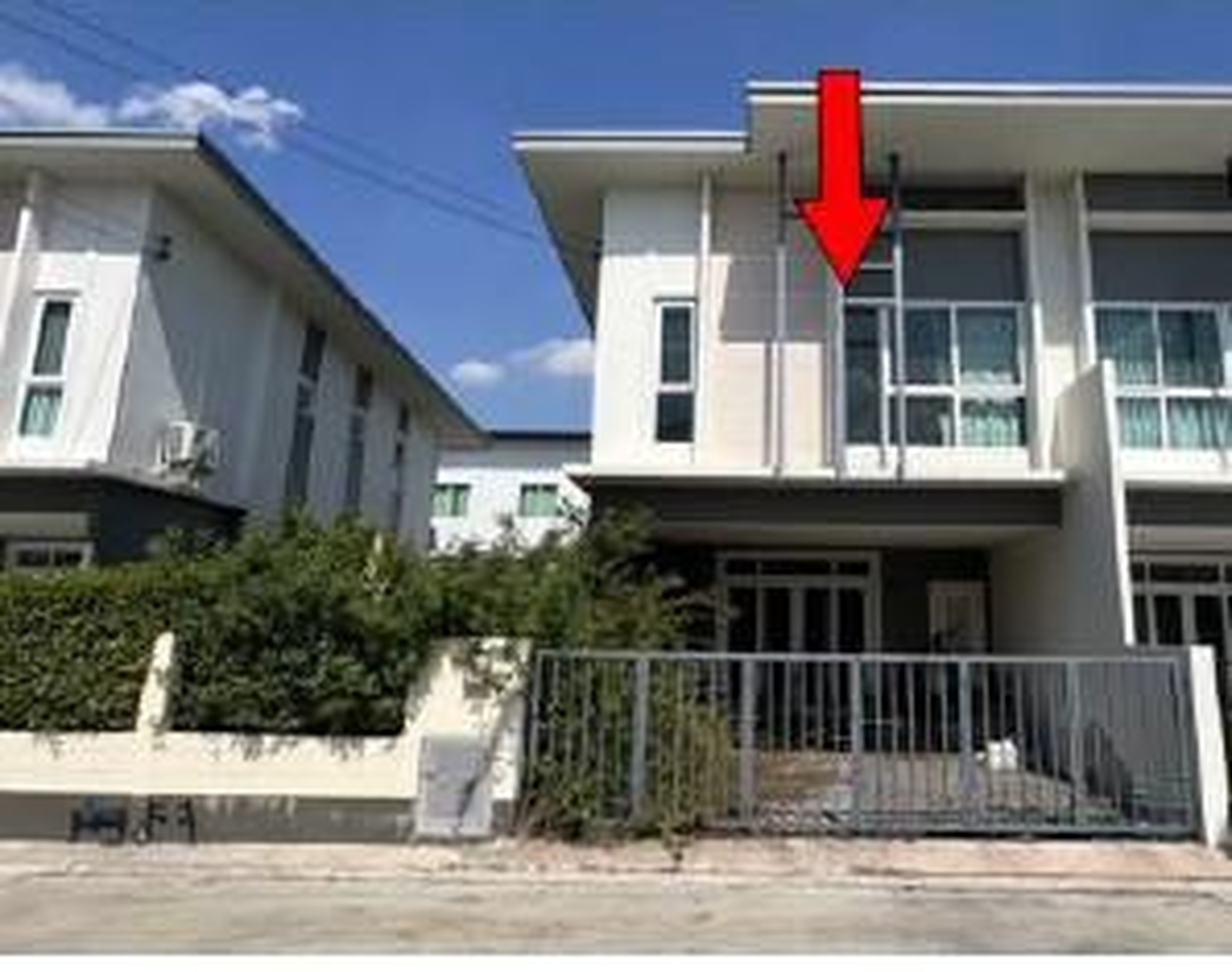 ทรัพย์สถาบันโดย GHB บ้านแฝด พาโนวิลเลจ แหลมฉบัง-วัดทุ่งกราด (Pano Village Laemchabang-Wat Thungkrat)
