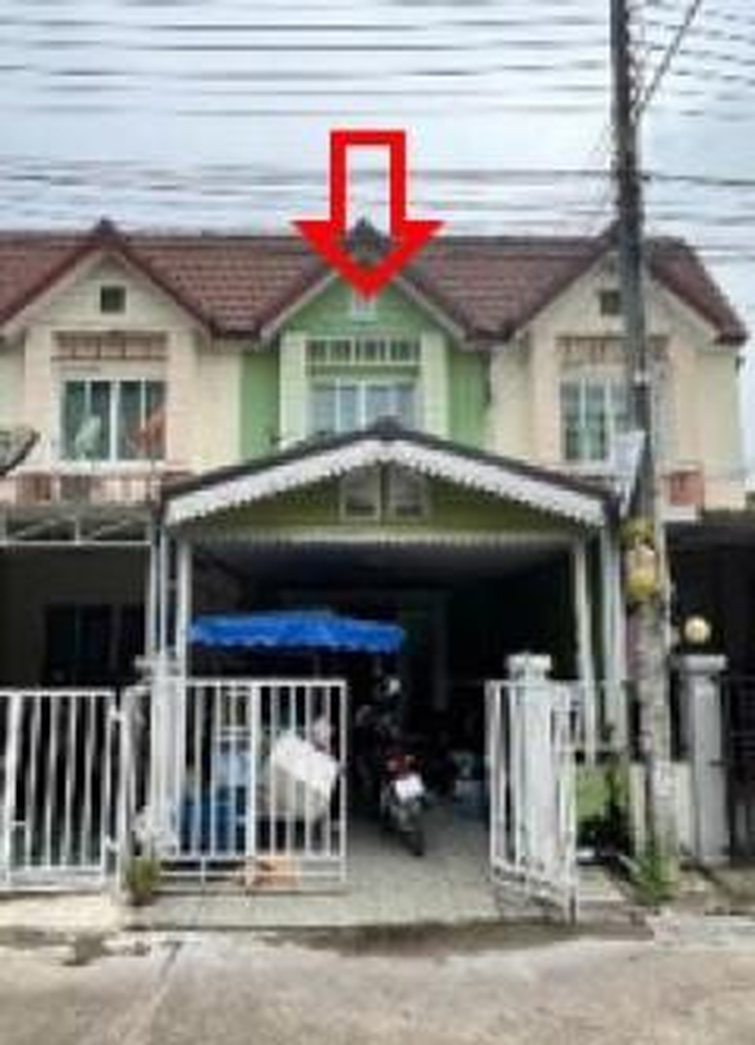 ทรัพย์สถาบันโดย GHB ทาวน์เฮาส์ ธัญวลัย