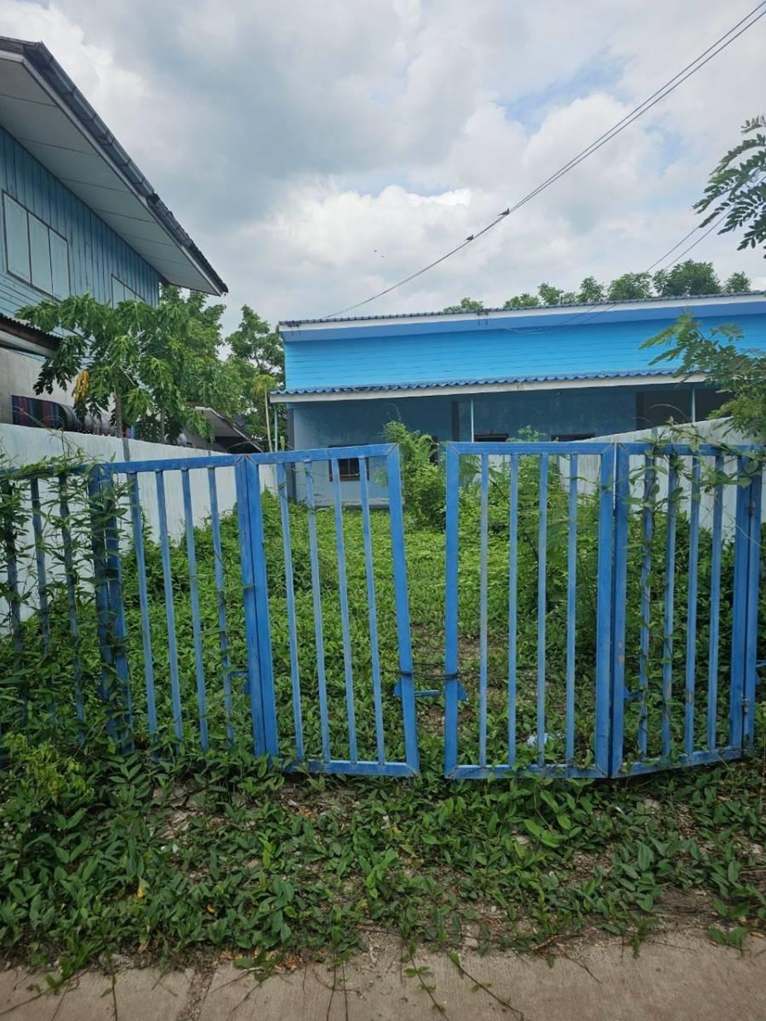 ทรัพย์สถาบันโดย GHB ทาวน์เฮาส์ ชัยบาดาลพัฒนา