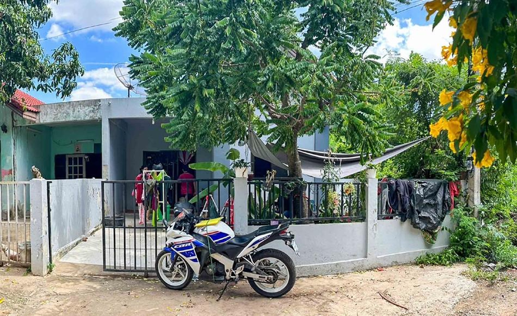 ทรัพย์สถาบันโดย GHB บ้านแฝด เคียงเขต 1