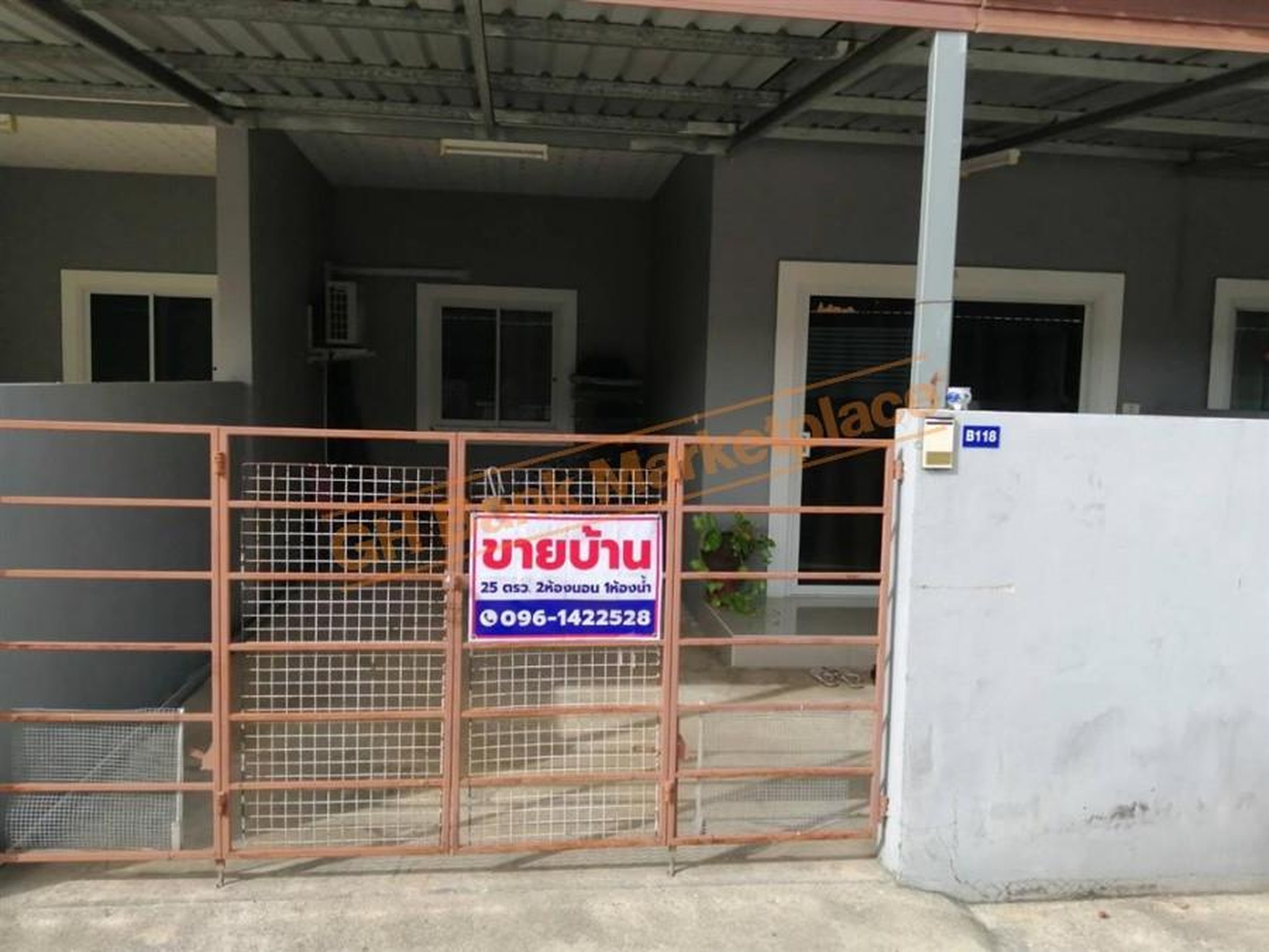 ทรัพย์สถาบันโดย GHB ทาวน์เฮาส์ พฤกษาวิลล์