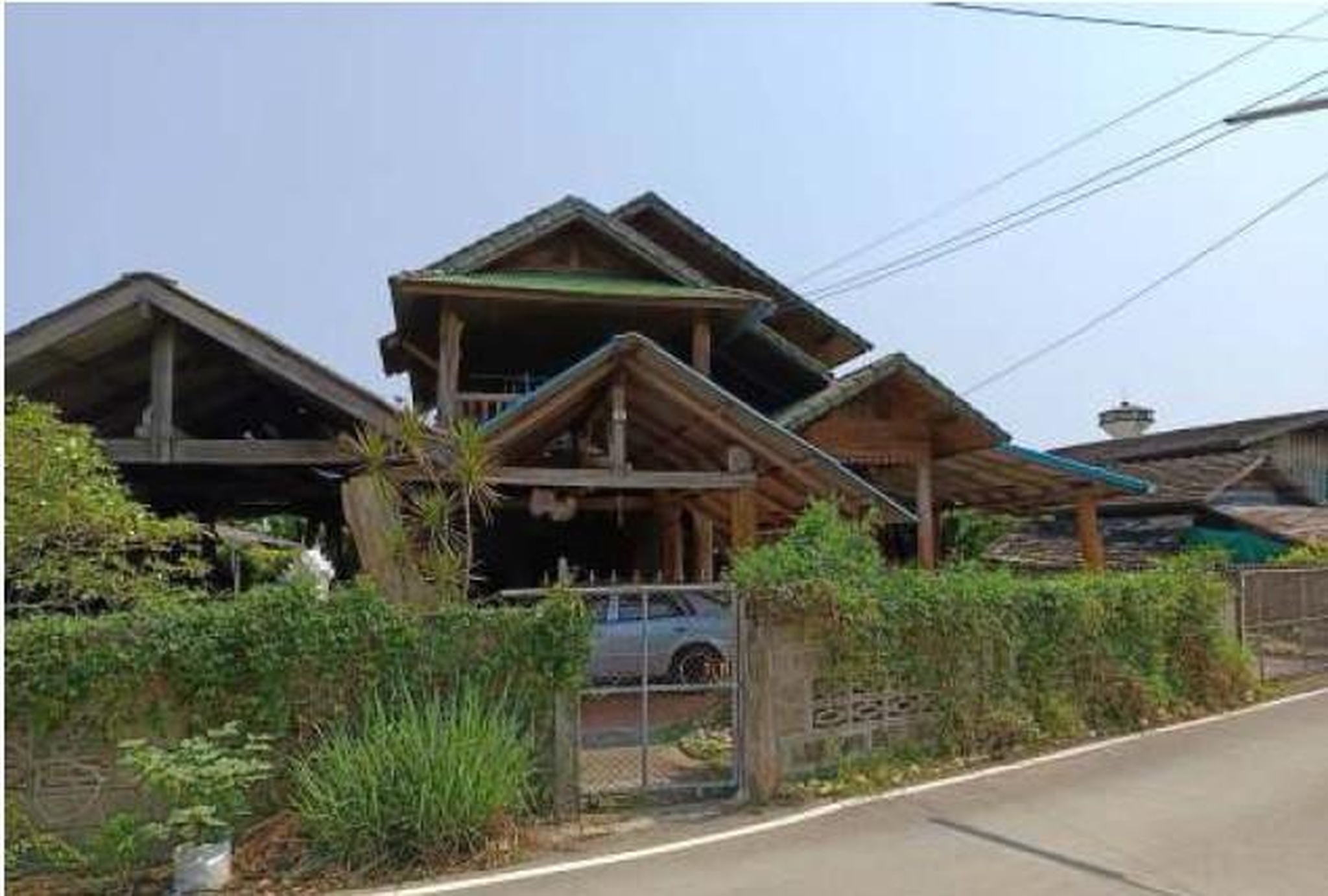 ทรัพย์สถาบันโดย GHB บ้านเดี่ยว บ้านเอื้อม