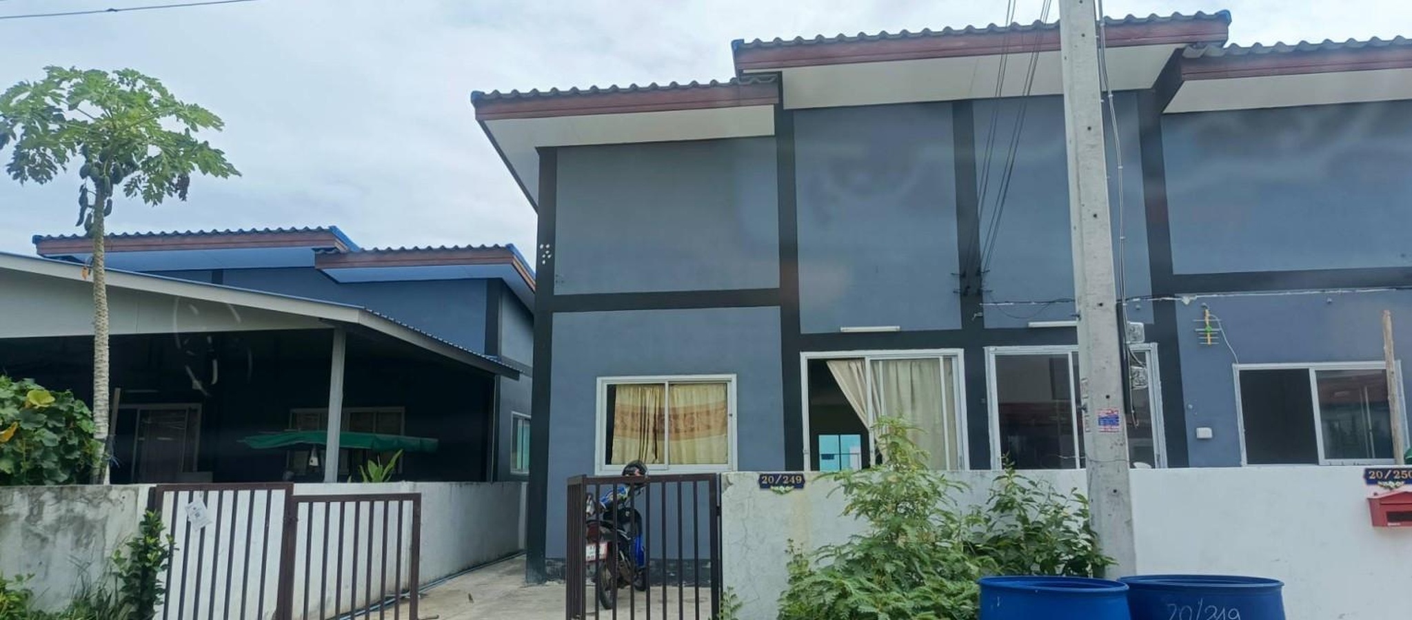 ทรัพย์สถาบันโดย GHB บ้านแฝด สรานนท์คลอง 5