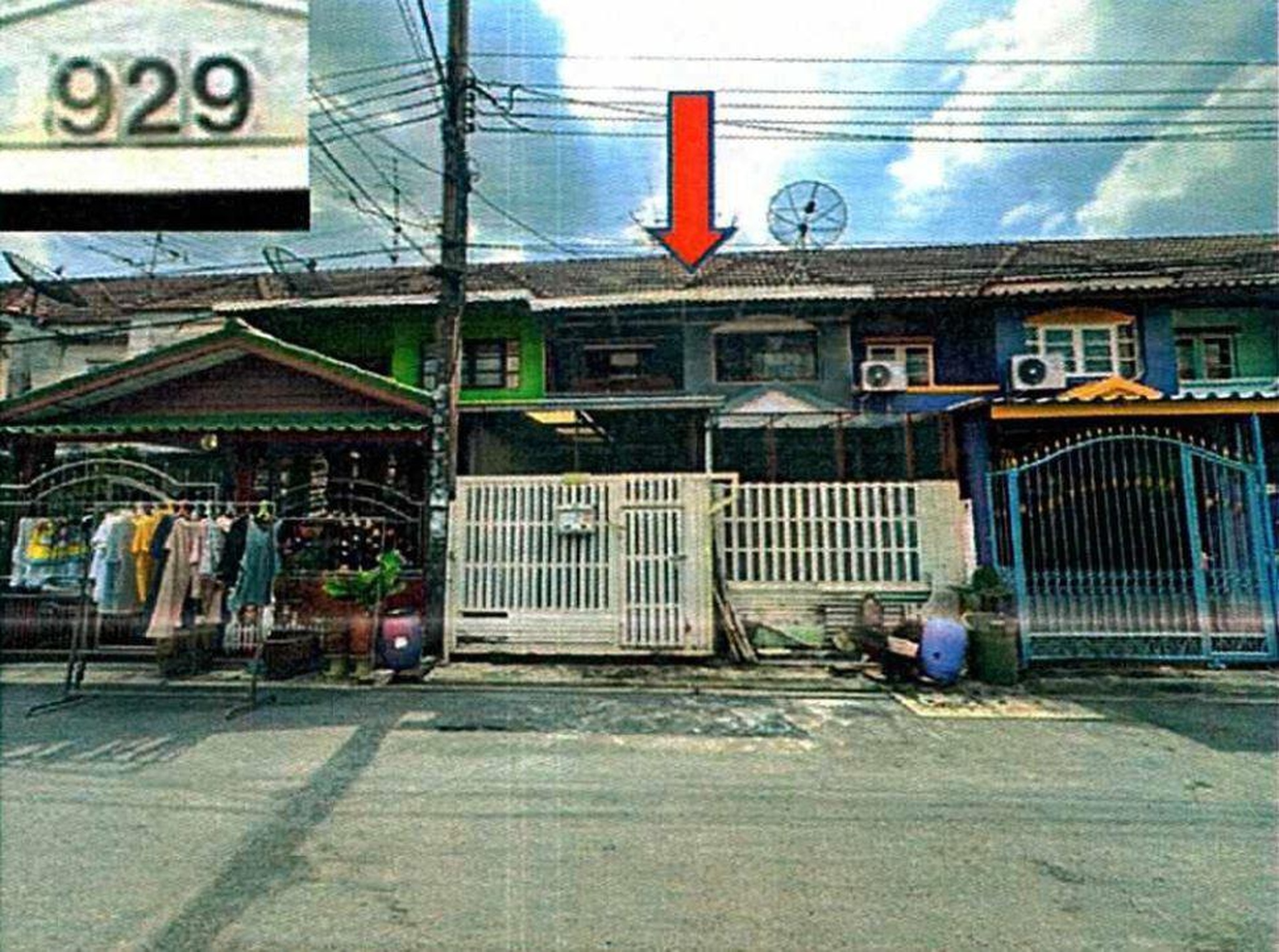 ทรัพย์สถาบันโดย GHB ทาวน์เฮาส์ วิเศษสุขนคร 18