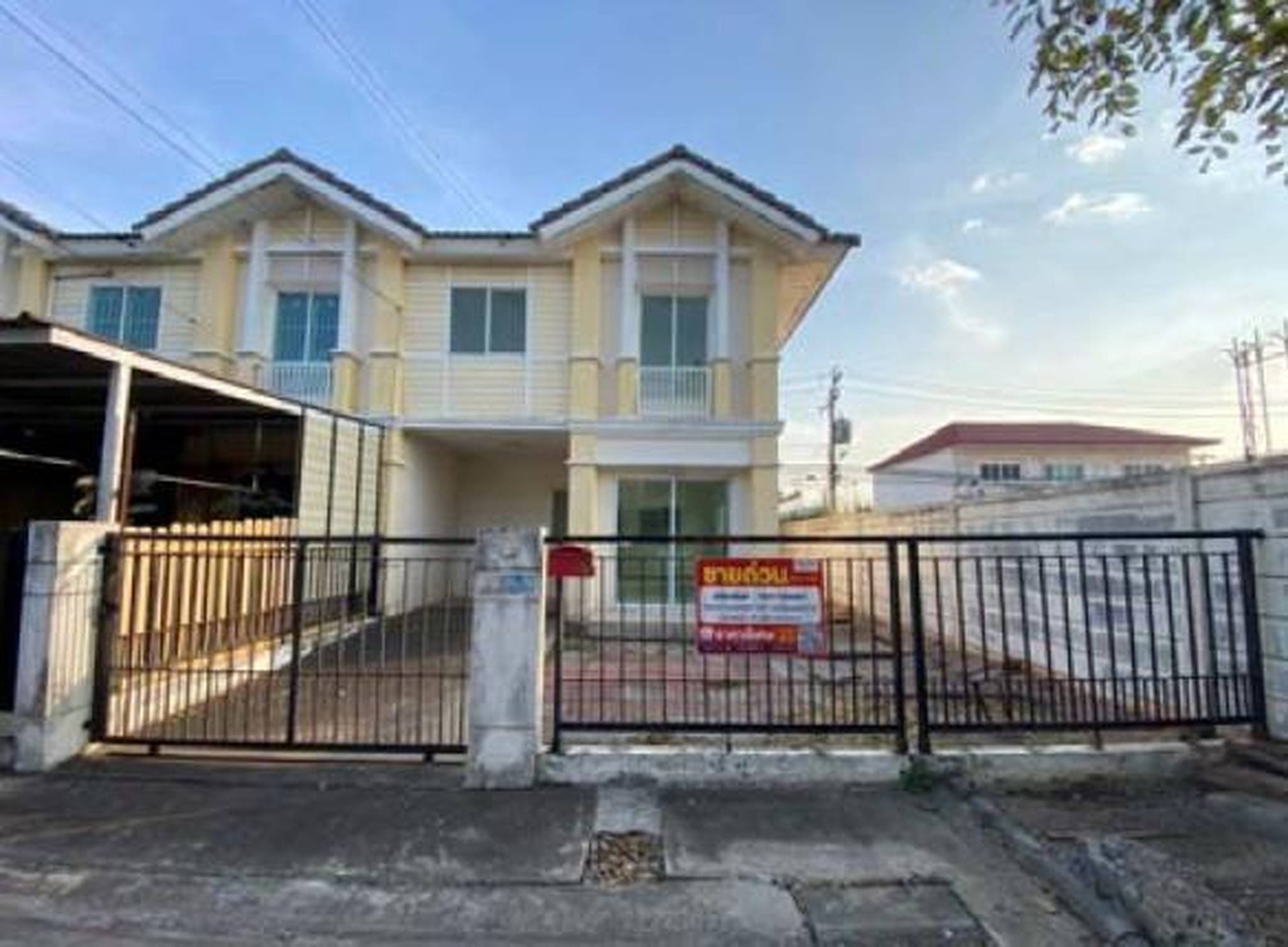 ทรัพย์สถาบันโดย GHB ทาวน์เฮาส์ พฤกษาวิลล์ 53/2 สะแกงาม-พระราม 2 (Pruksa Ville 53/2 Sakae Ngam-Rama 2)