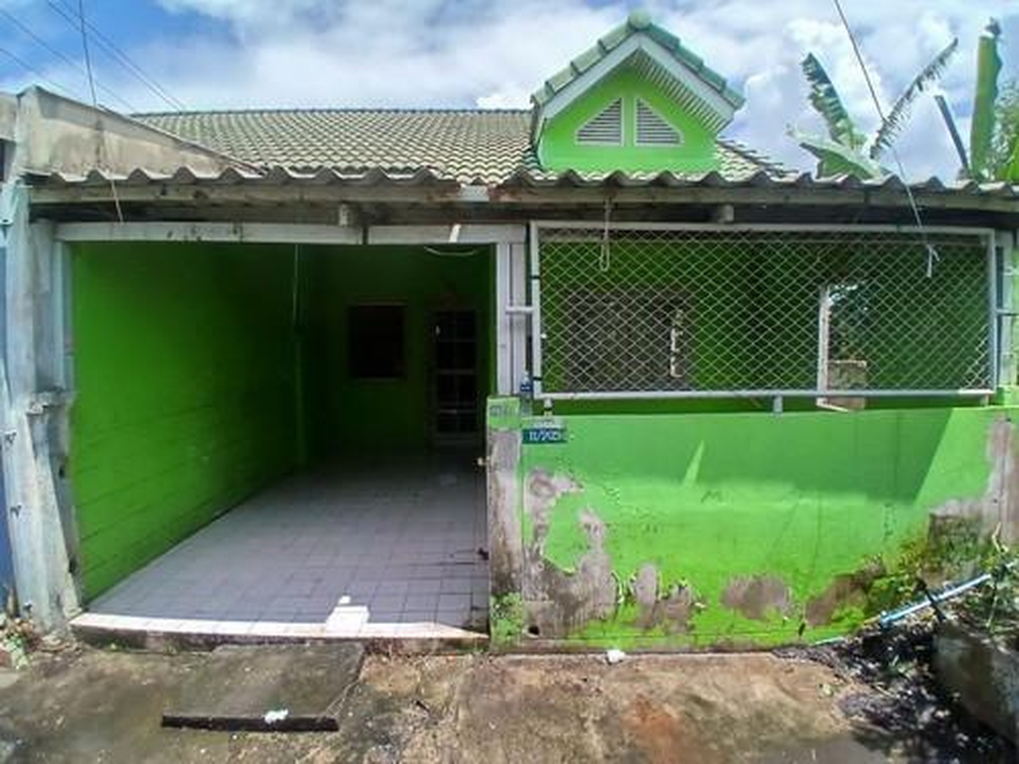 ทรัพย์สถาบันโดย GHB ทาวน์เฮาส์ นริศรา