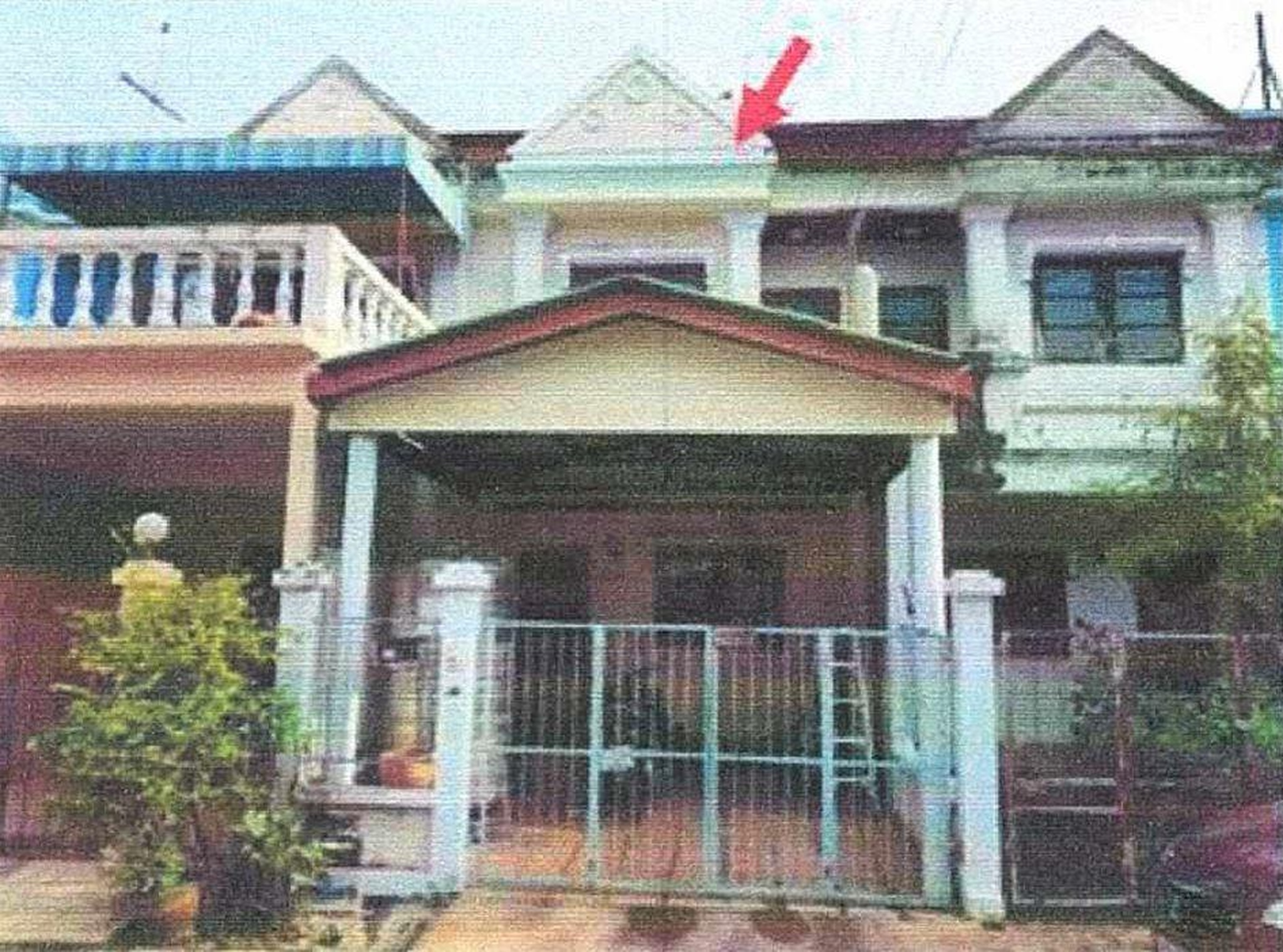 ทรัพย์สถาบันโดย GHB ทาวน์เฮาส์ ภัทรนิเวศน์อุทยานทอง