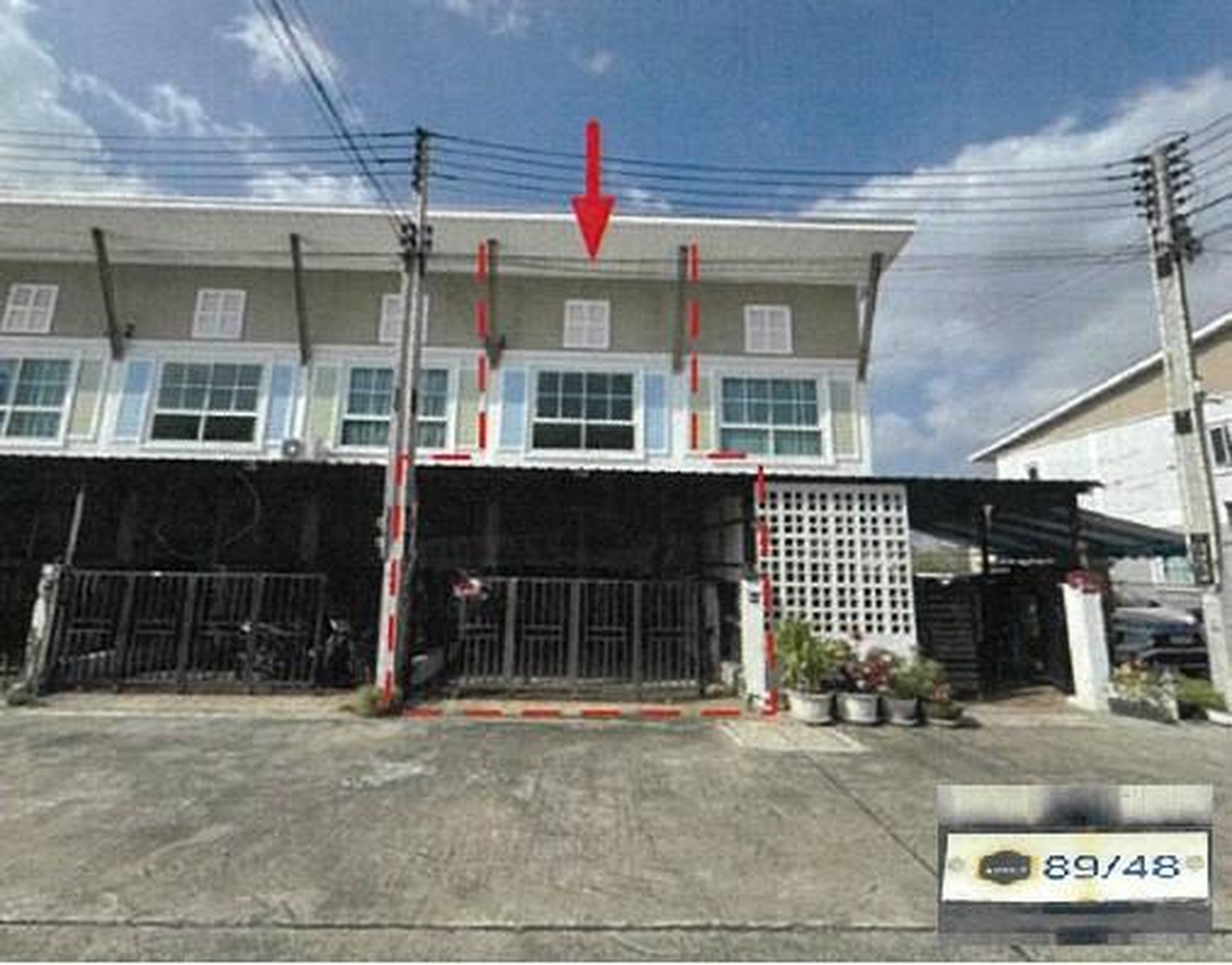 ทรัพย์สถาบันโดย GHB ทาวน์เฮาส์ เดอะ เดคโค่ 3 หนองน้ำเย็น (The Deco 3 Nongnamyen)