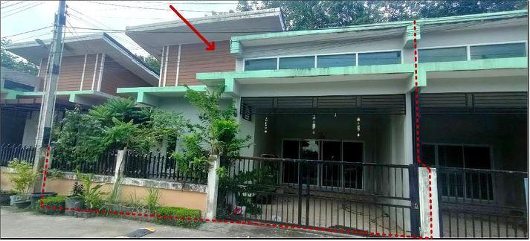 ทรัพย์สถาบันโดย GHB บ้านแฝด จักรวาล แลนด์ แอนด์ เฮ้าส์