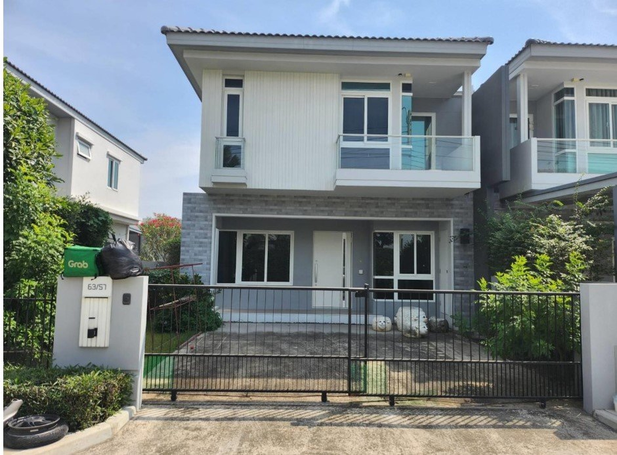 ทรัพย์สถาบันโดย SCB บ้านแฝด อินนิซิโอ ราชพฤกษ์-รัตนาธิเบศร์ (Inizio Ratchaphruek-Rattanathibet)