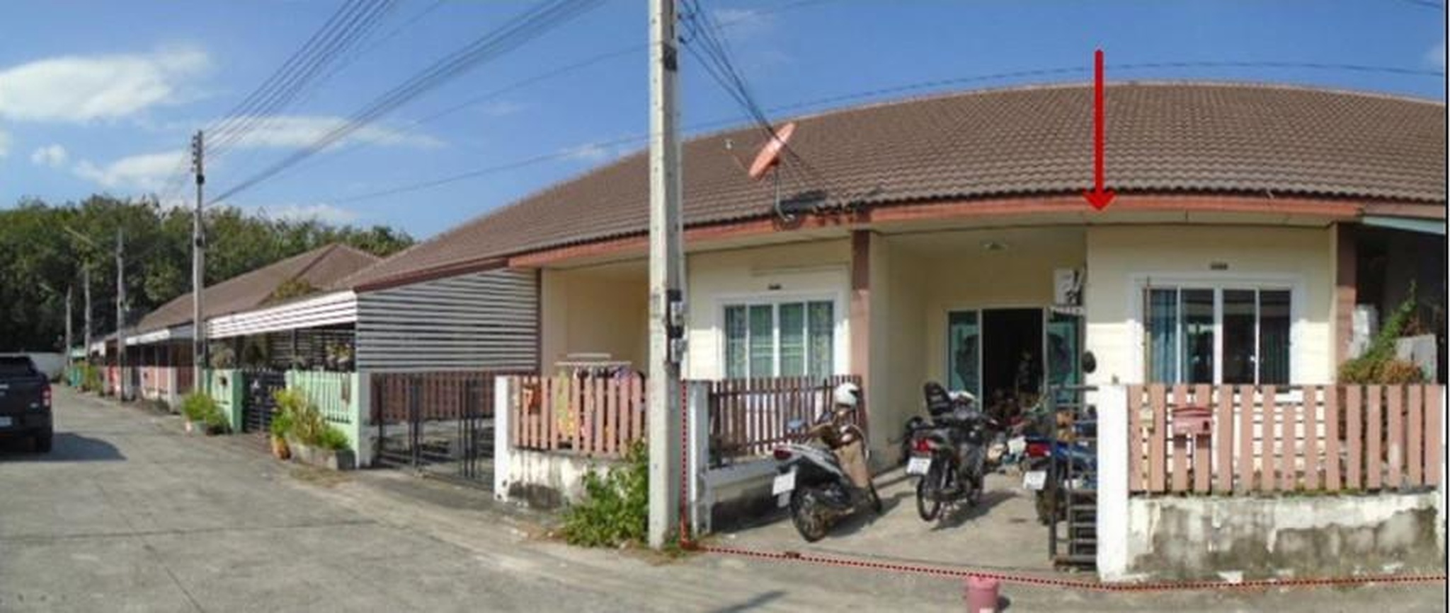 ทรัพย์สถาบันโดย GHB ทาวน์เฮาส์ 9999 วิลเลจ (9999 Village)