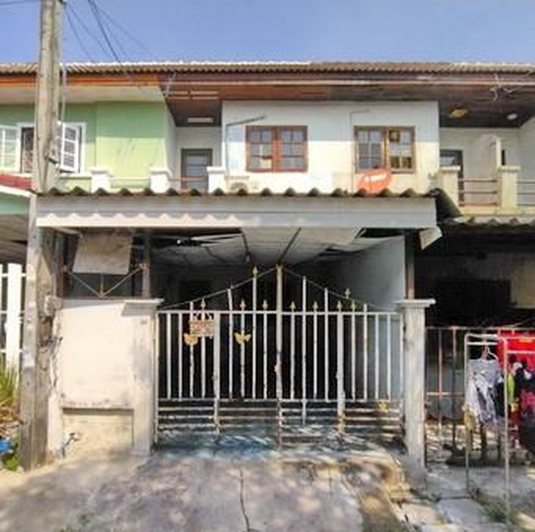 ทรัพย์สถาบันโดย GHB ทาวน์เฮาส์ ฉัตรไพลิน ลาดหลุมแก้ว (Chatrapailin Latlumkaew)