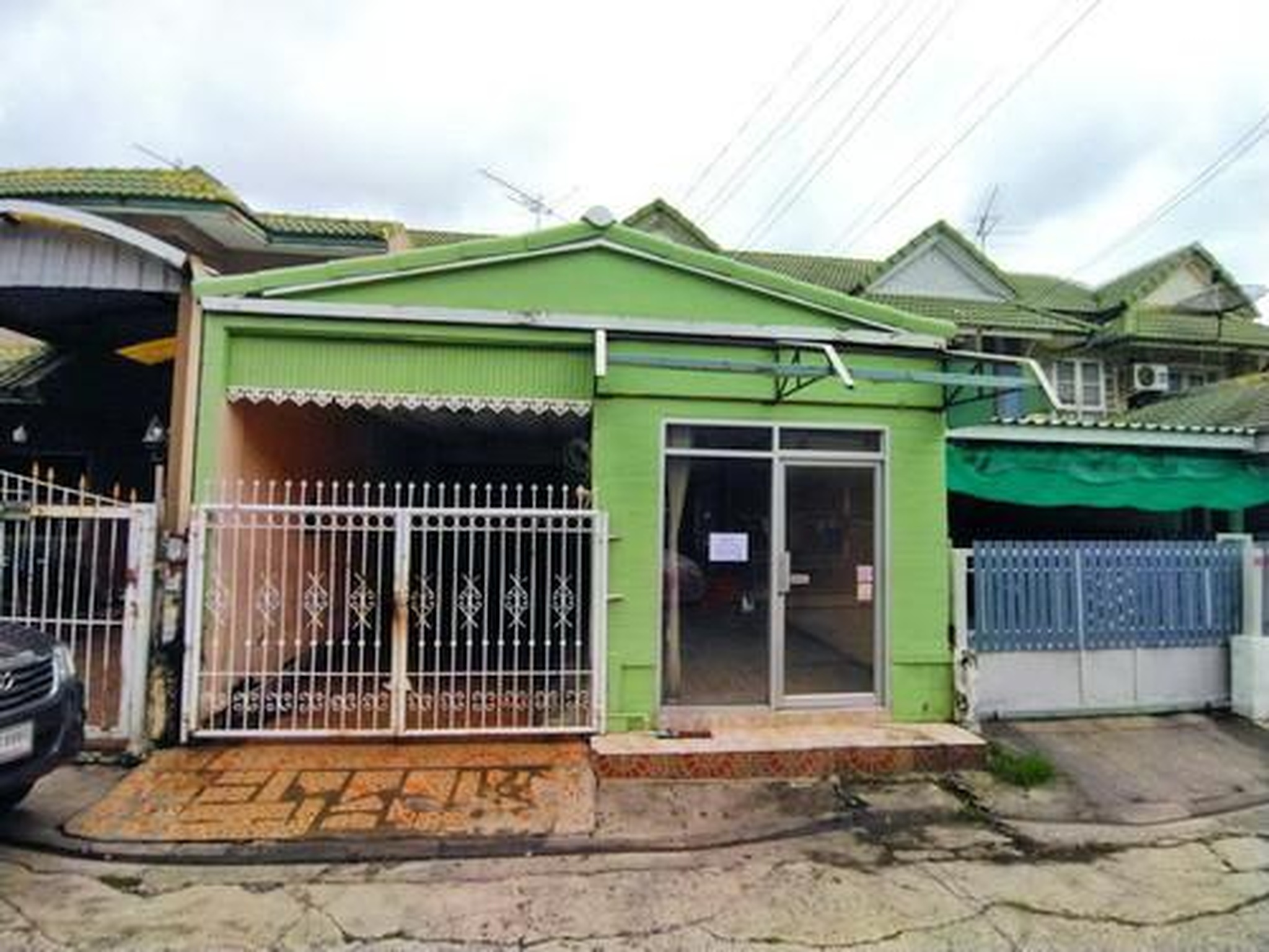 ทรัพย์สถาบันโดย GHB ทาวน์เฮาส์ บ้านพฤกษา 12 รังสิต-คลองสาม (Baan Pruksa 12 Rangsit-Klong 3)