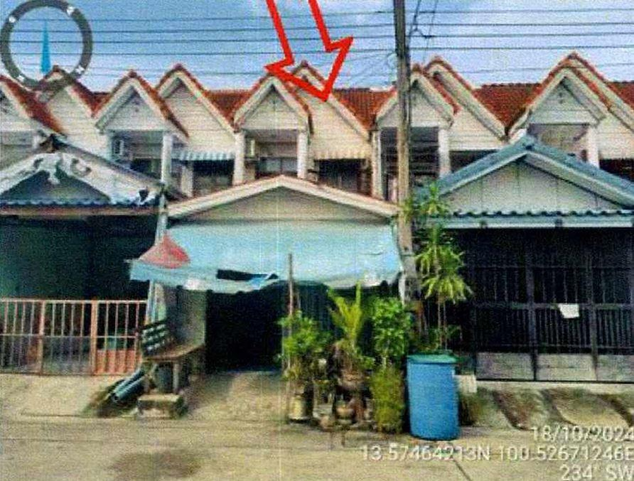 ทรัพย์สถาบันโดย GHB ทาวน์เฮาส์ โกลด์แลนด์
