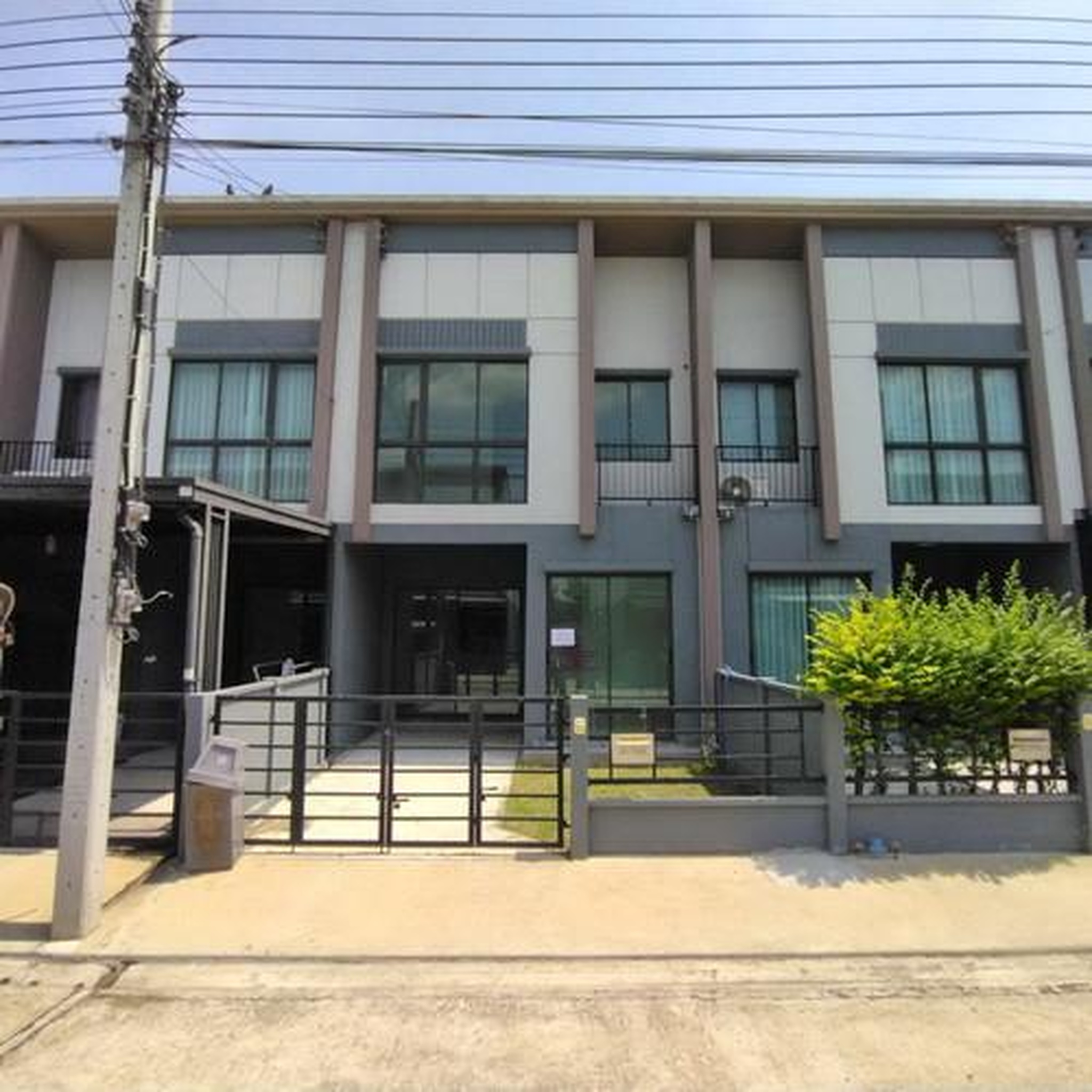ทรัพย์สถาบันโดย GHB ทาวน์เฮาส์ พลีโน่ บางใหญ่ 2 (Pleno Bangyai 2)