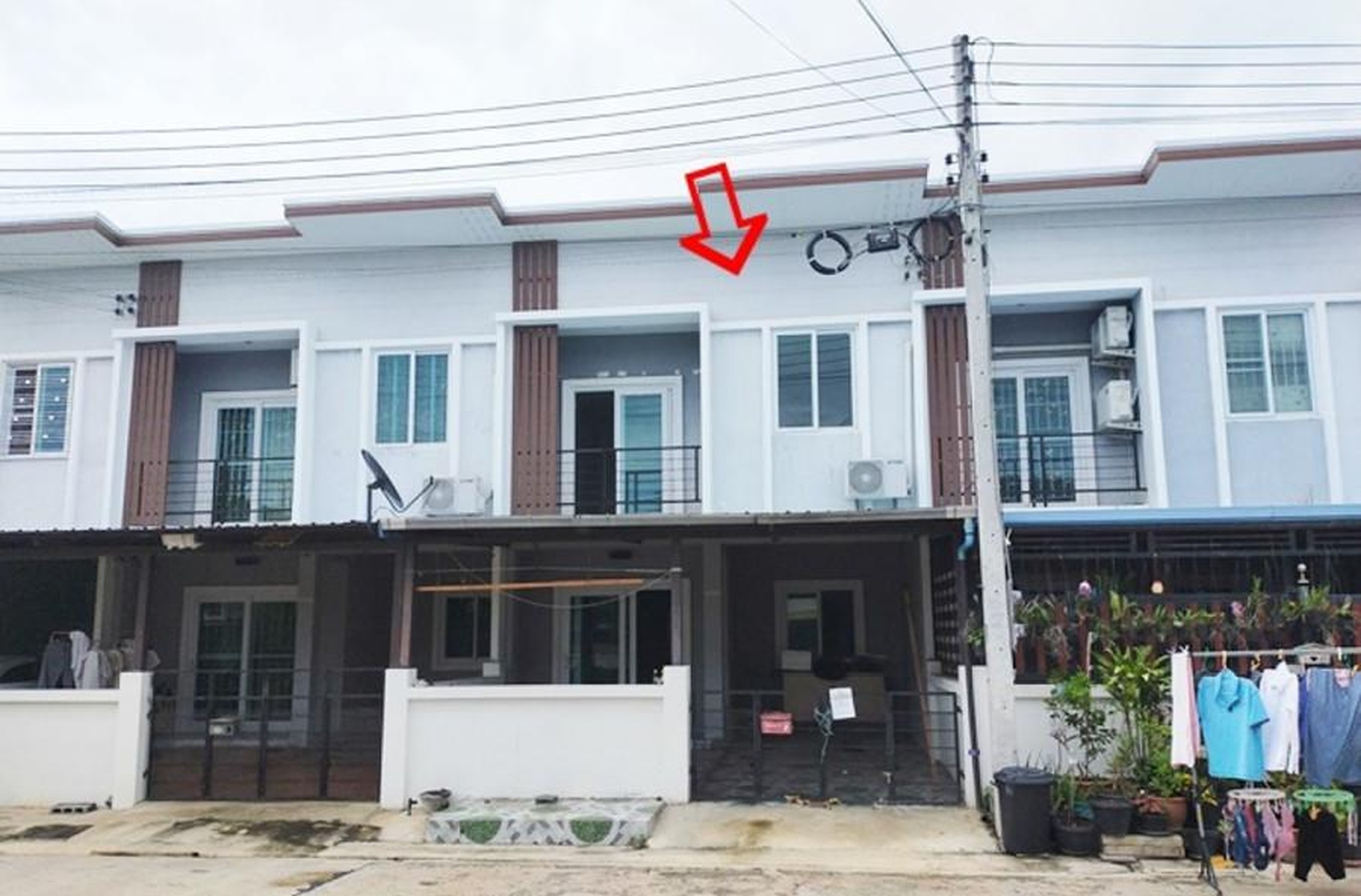 ทรัพย์สถาบันโดย GHB ทาวน์เฮาส์ มณฑาทิพย์5 (Baan Montatip 5)