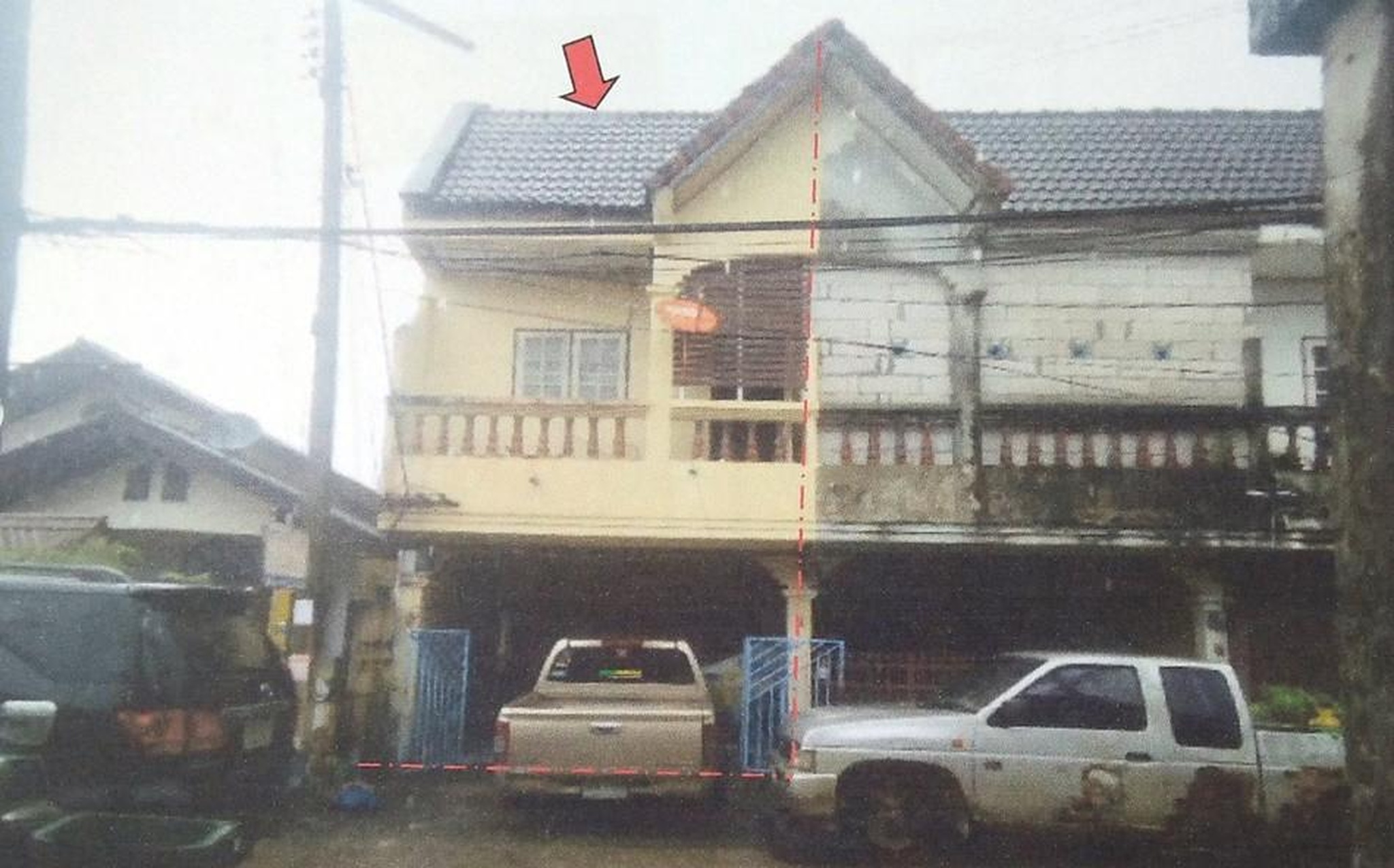 ทรัพย์สถาบันโดย GHB ทาวน์เฮาส์ ถนนสายแฮปปี้ฮิน-สามแยกนาเกิด
