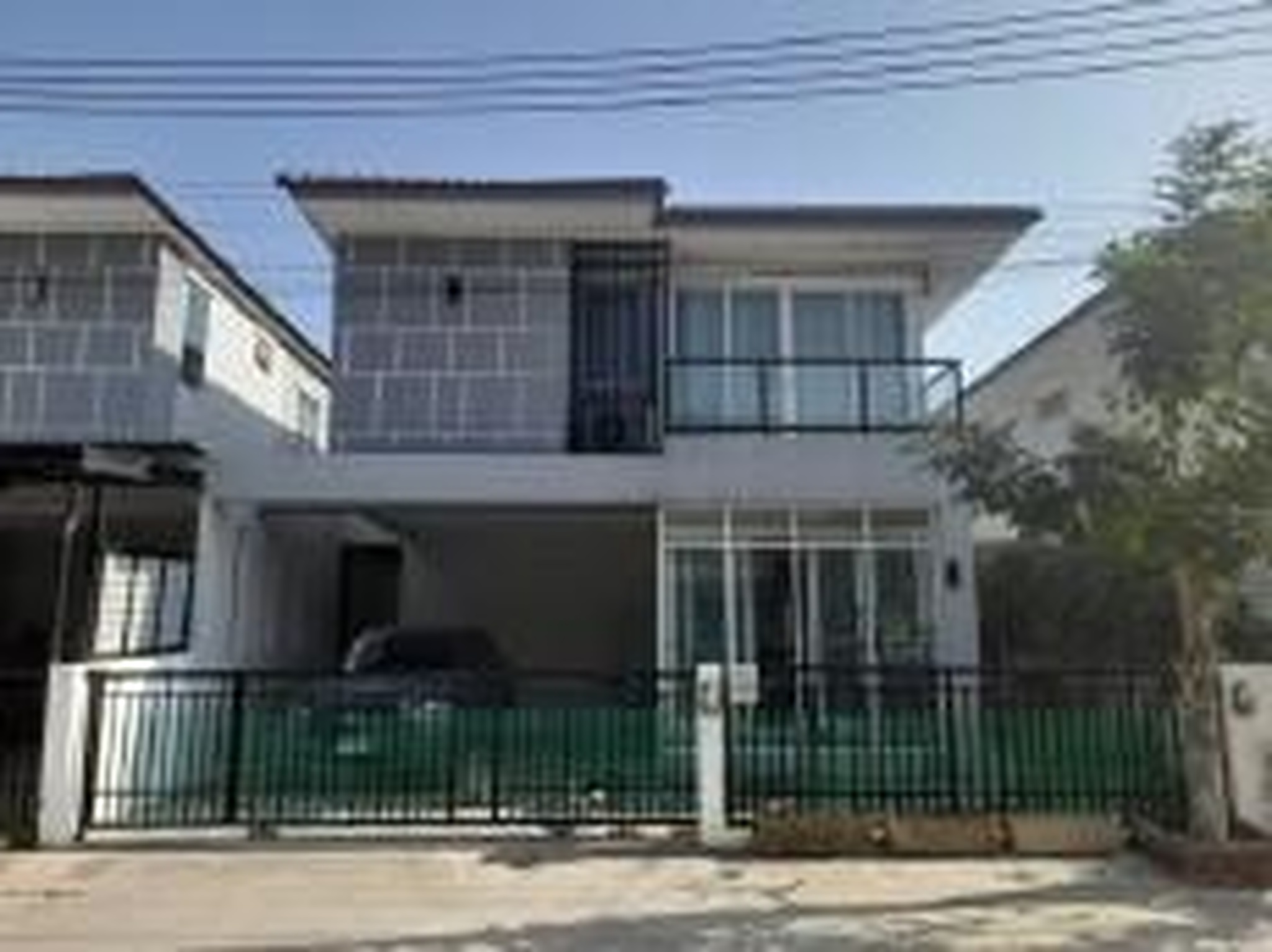 ทรัพย์สถาบันโดย GHB บ้านแฝด เดอะ มิราเคิล พลัส พระราม 2 ซอยวัดเทพธงชัย ถนนพระราม2(ทล.35)