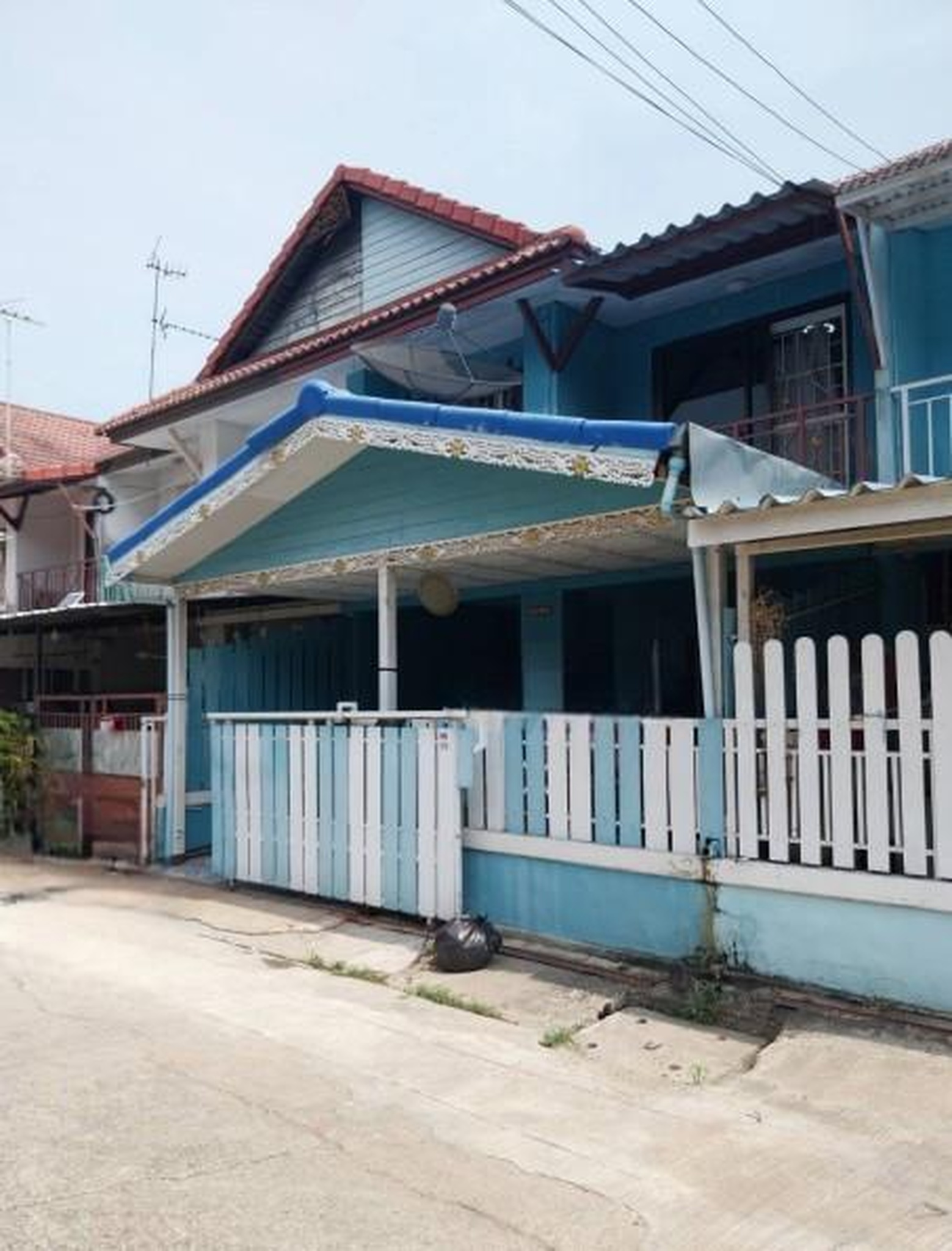 ทรัพย์สถาบันโดย GHB ทาวน์เฮาส์ พฤกษา 3
