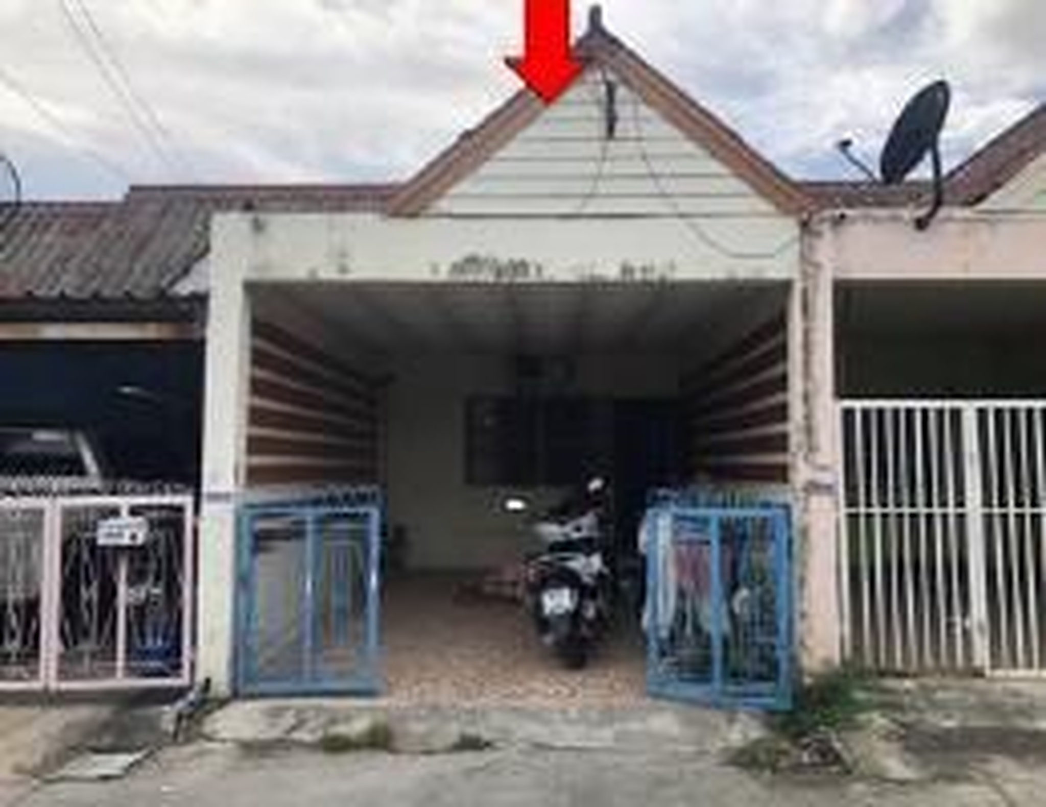 ทรัพย์สถาบันโดย GHB ทาวน์เฮาส์ จิตต์อารีย์