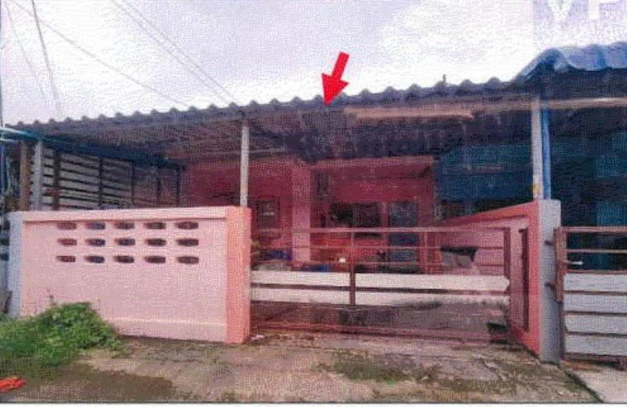 ทรัพย์สถาบันโดย GHB ทาวน์เฮาส์ ซอยบ้านพานทอง ถนนมาบโป่ง 2