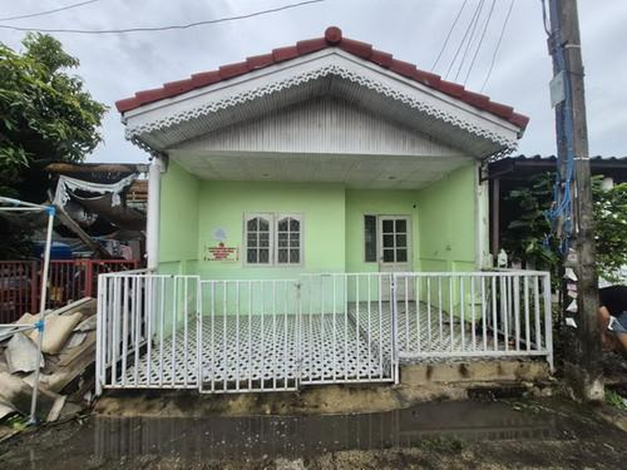 ทรัพย์สถาบันโดย GHB ทาวน์เฮาส์ ธราดล