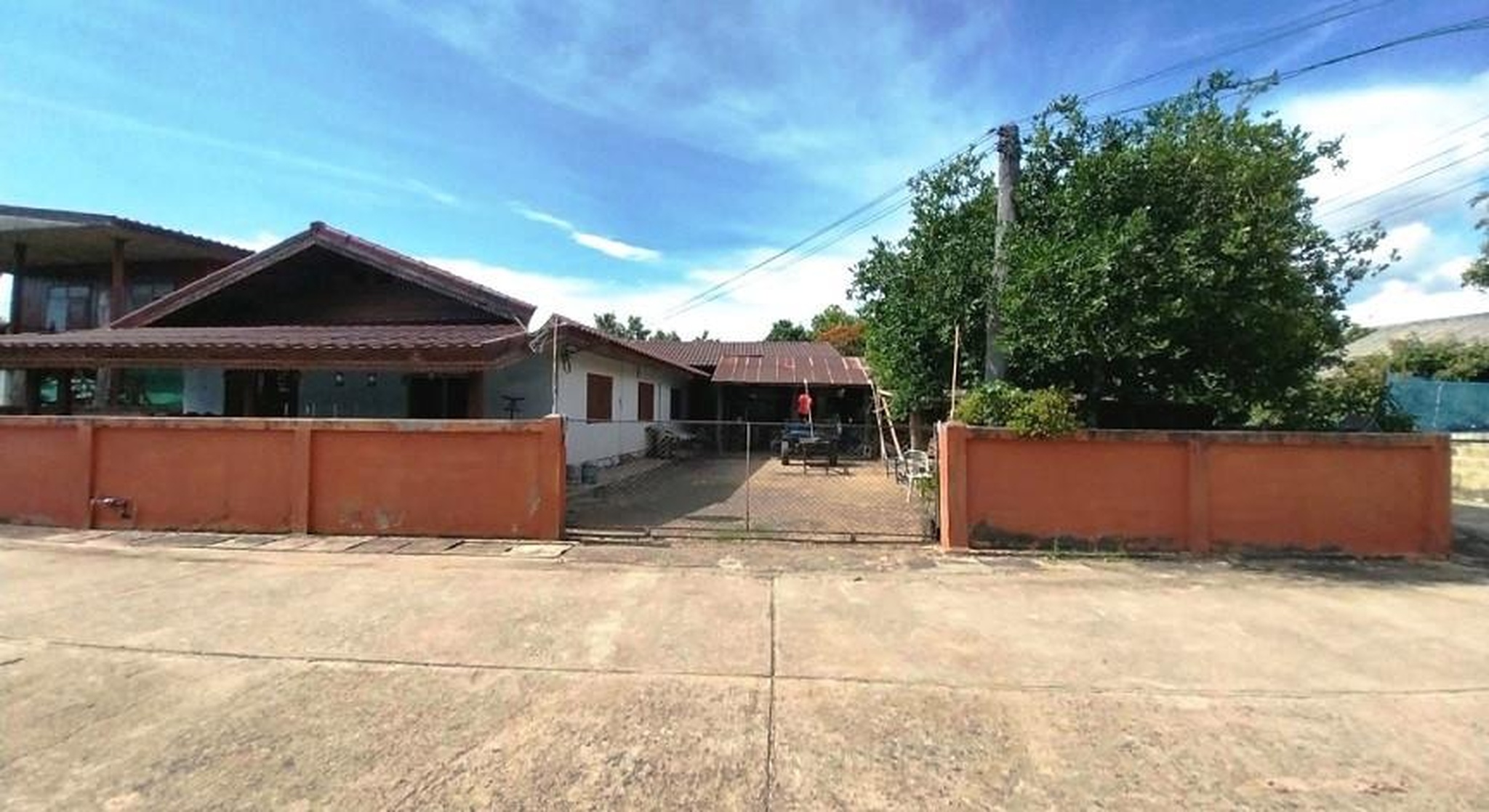 ทรัพย์สถาบันโดย GHB บ้านเดี่ยว บ้านดู่