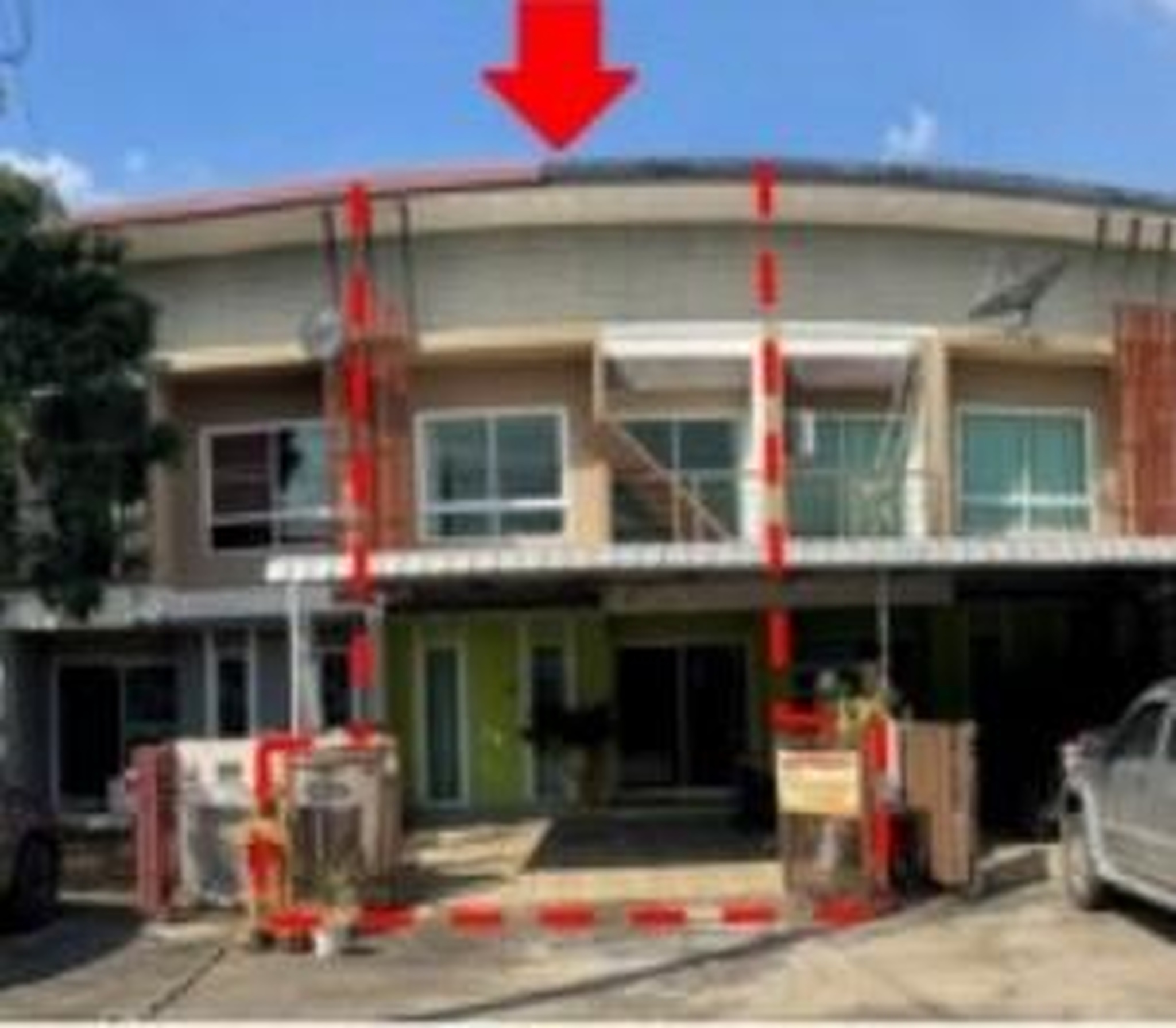 ทรัพย์สถาบันโดย GHB ทาวน์เฮาส์ อรสิริน 4