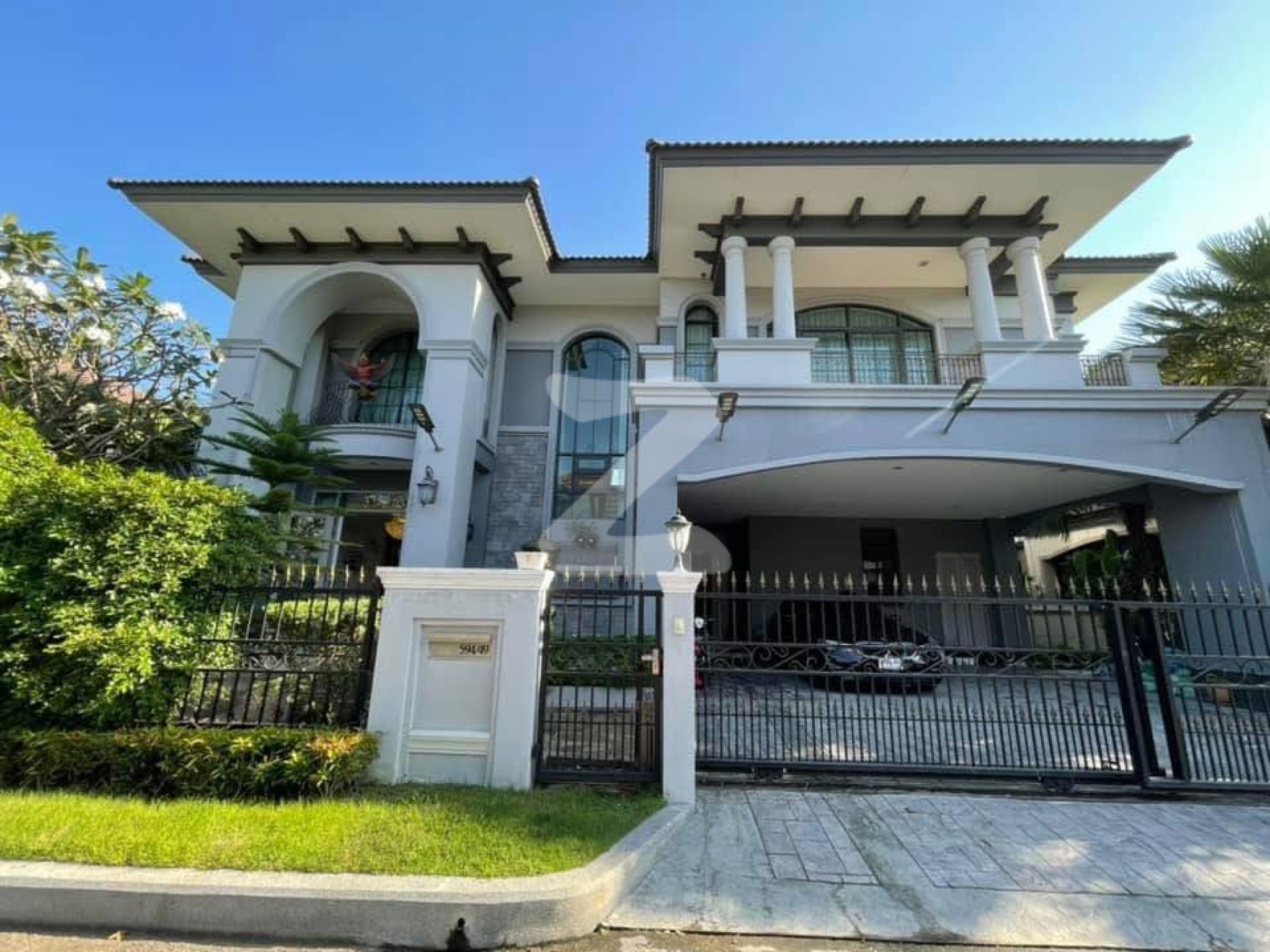 Onwer Post, Agents welcome  ขายเป็นบ้านเปล่า มีบิ้วท์อินตามภาพ แต่ไม่มีเฟอร์นิเจอร์ใดๆ นะคะ  : เจ้าของขายเอง (งดรับนายหน้า)