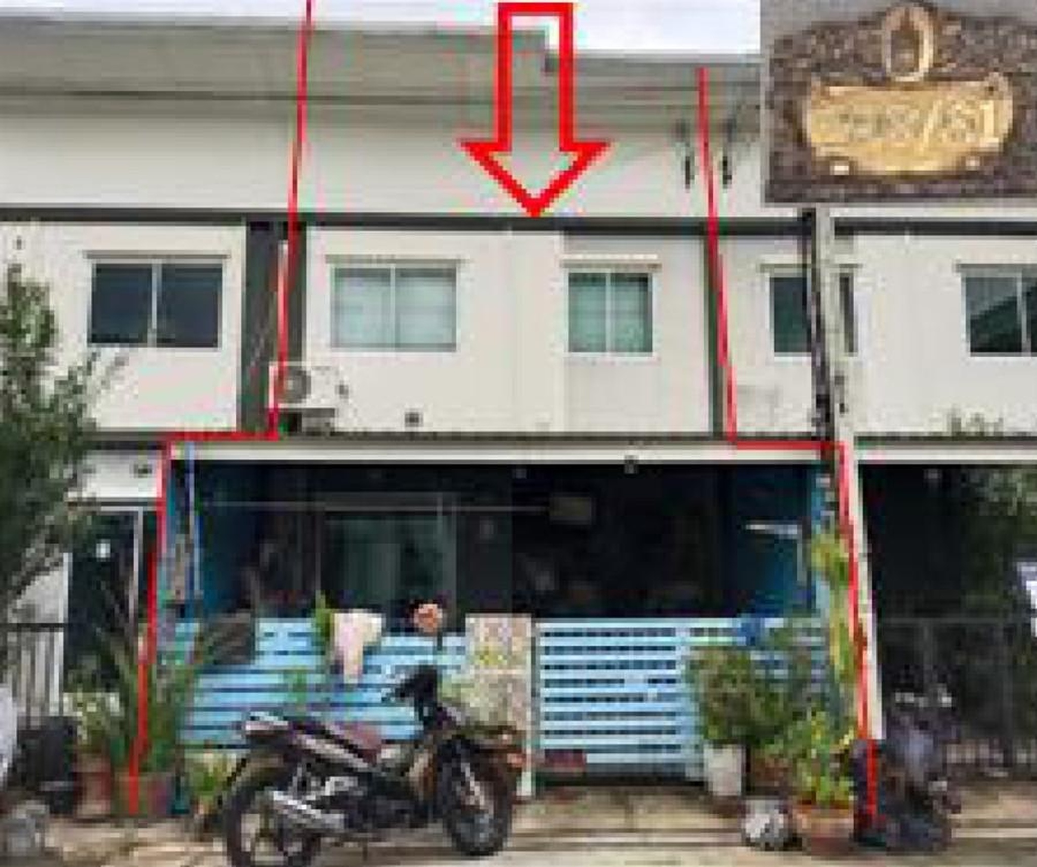 ทรัพย์สถาบันโดย GHB ทาวน์เฮาส์ ไลโอบลิสซ์