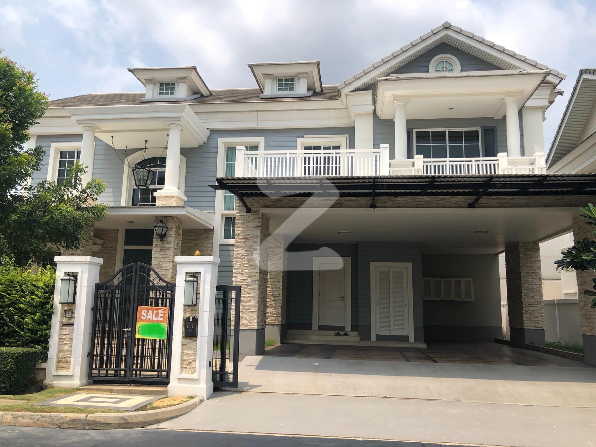 Vาย / เช่า บ้านหรู ใกล้โรงเรียนนานาชาติ และสนามบินสุวรรณภูมิ หมู่บ้านนาราสิริ บางนา กม 10 ตรงข้ามเมกาบางนา : เจ้าของขายเอง (งดรับนายหน้า)