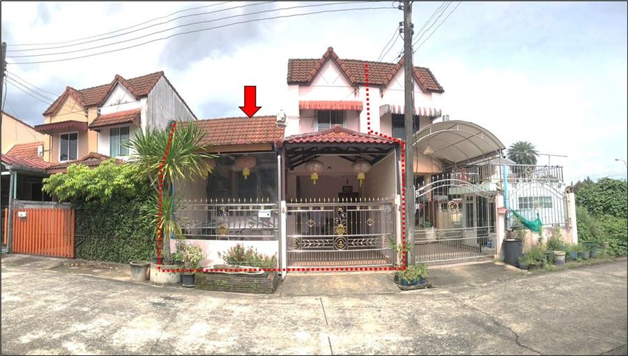 ทรัพย์สถาบันโดย GHB ทาวน์เฮาส์ อุดมลาภ