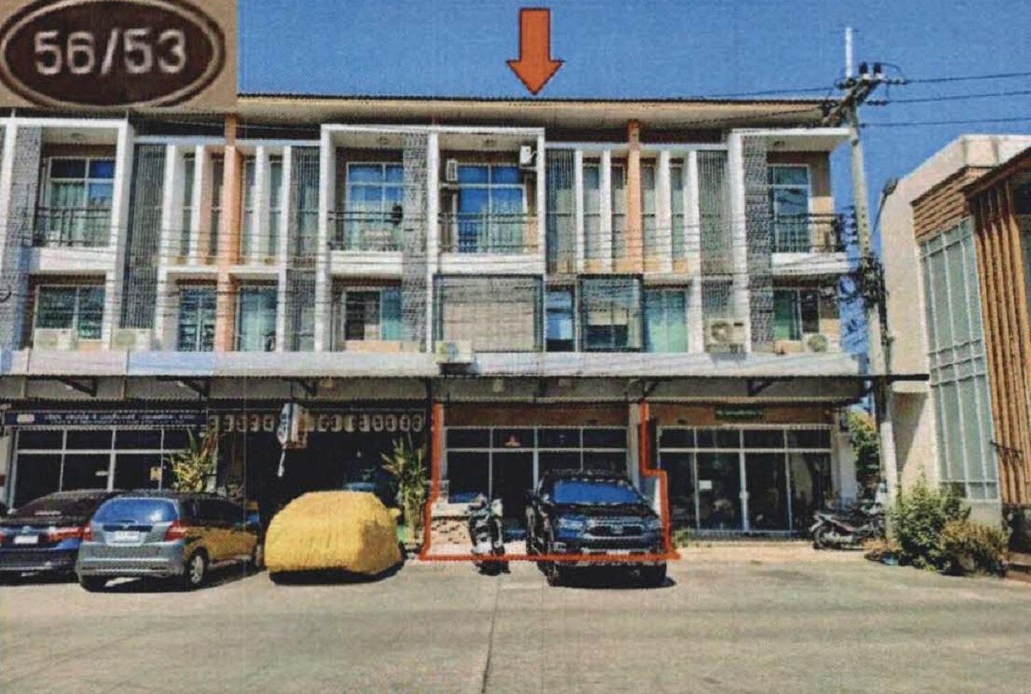 ทรัพย์สถาบันโดย GHB ตึกแถว-อาคารพาณิชย์ ไอลีฟทาวน์ลำลูกกาคลอง 3