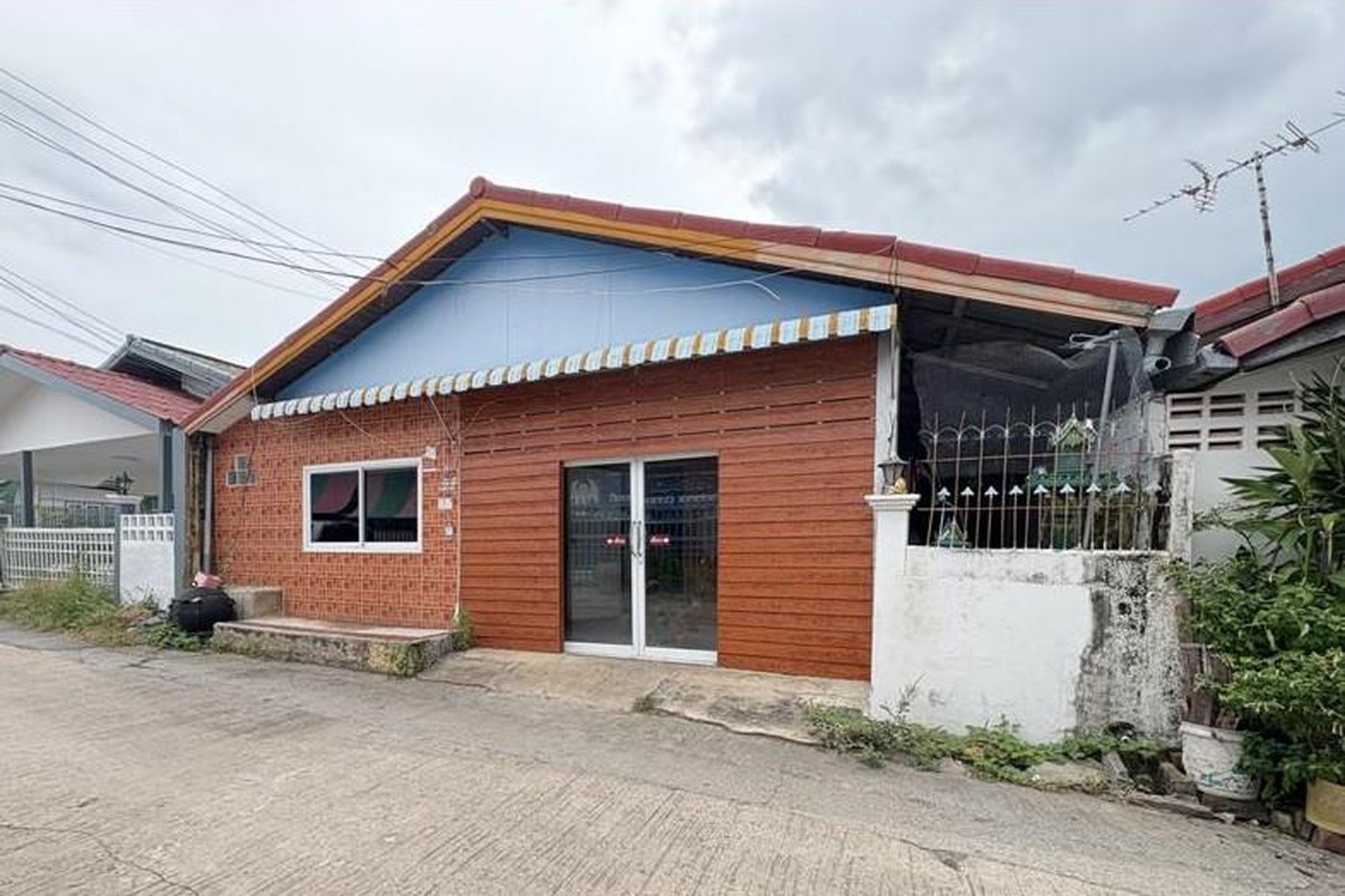 ทรัพย์สถาบันโดย GHB บ้านเดี่ยว ย่าโม 8