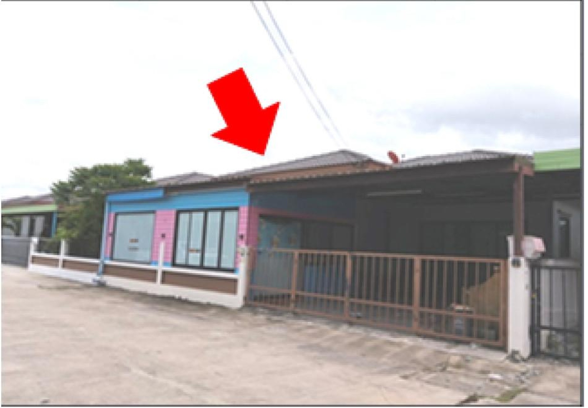 ทรัพย์สถาบันโดย GHB บ้านแฝด จักรวาล แลนด์ แอนด์ เฮ้าส์