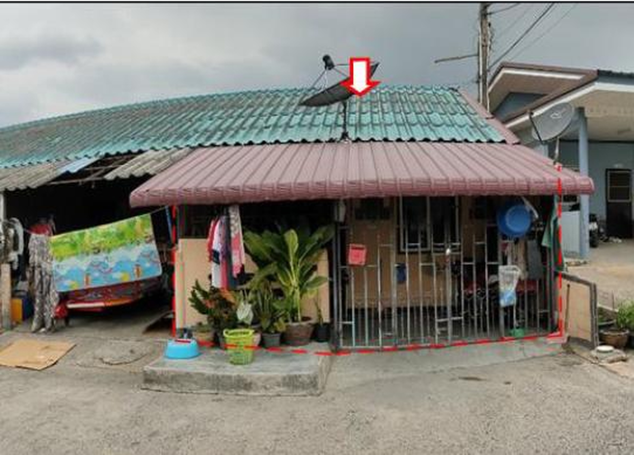 ทรัพย์สถาบันโดย GHB ทาวน์เฮาส์ ธิติมาโฮม