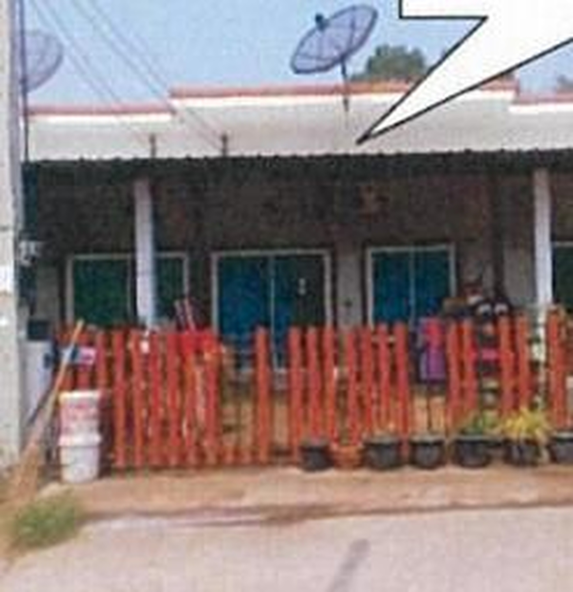 ทรัพย์สถาบันโดย GHB ทาวน์เฮาส์ โครงการ นิสาสิริ โป่งไผ่