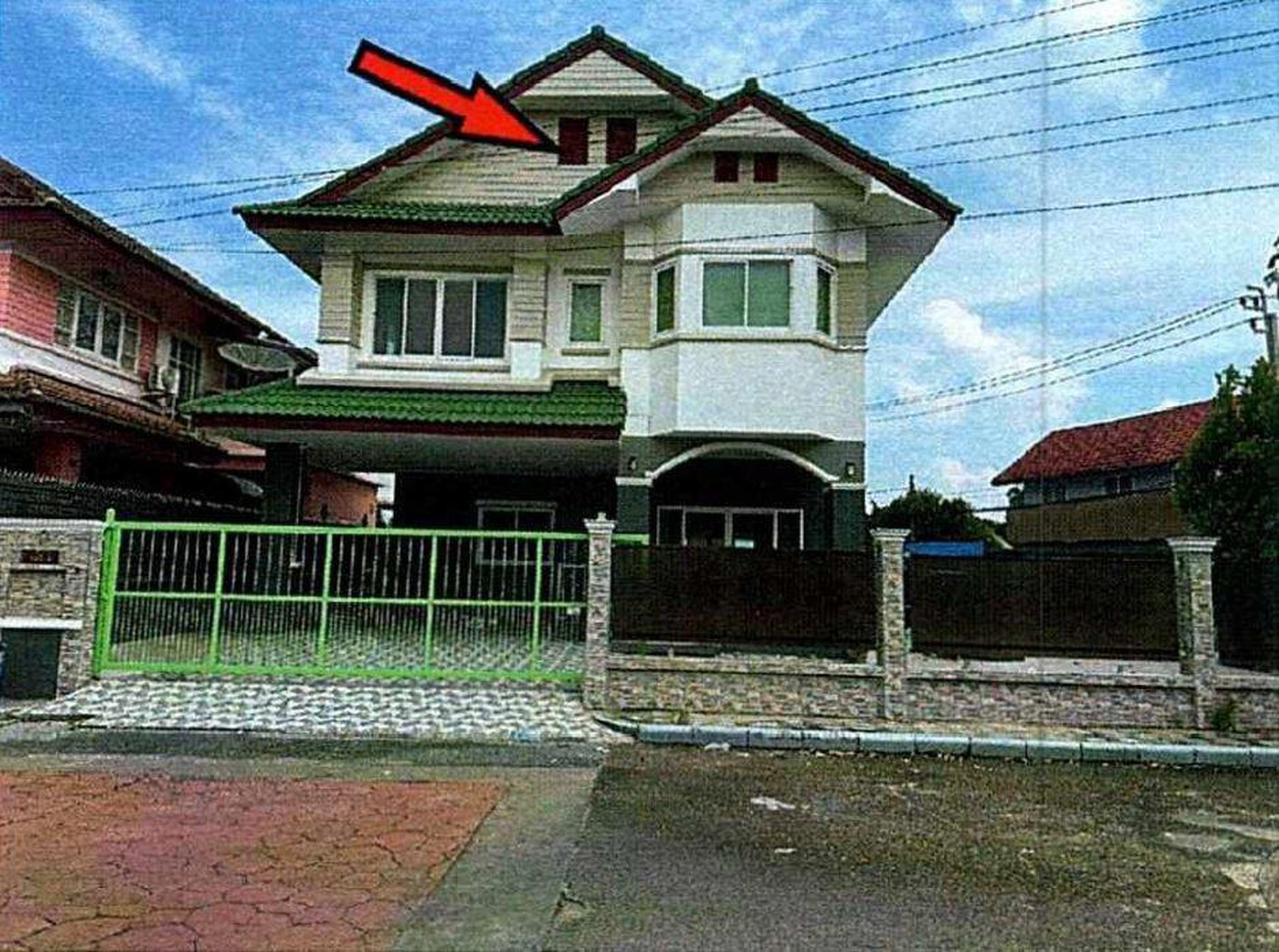 ทรัพย์สถาบันโดย GHB บ้านเดี่ยว ประภาวรรณโฮม ร่มเกล้า 1 (Praphawan Home Romklao 1)