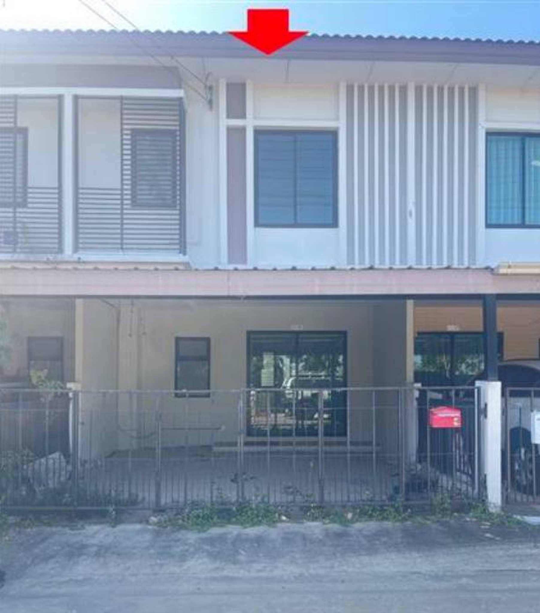 ทรัพย์สถาบันโดย GHB ทาวน์เฮาส์ กานดา เพลส ลำลูกกา คลอง 6 (Kanda Place Lamlukka Klong 6)